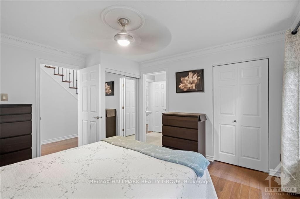 6433 BERNICE Court photo 12