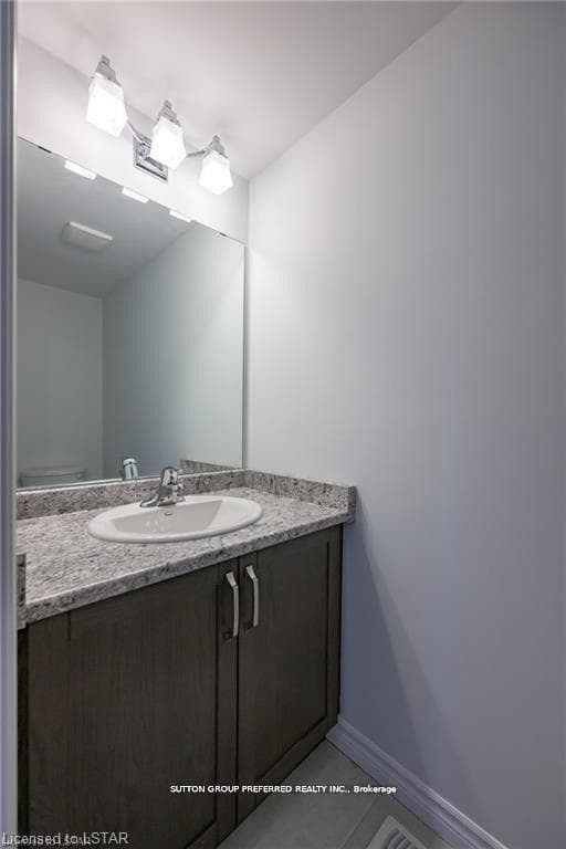 343 Kennington Way photo 26