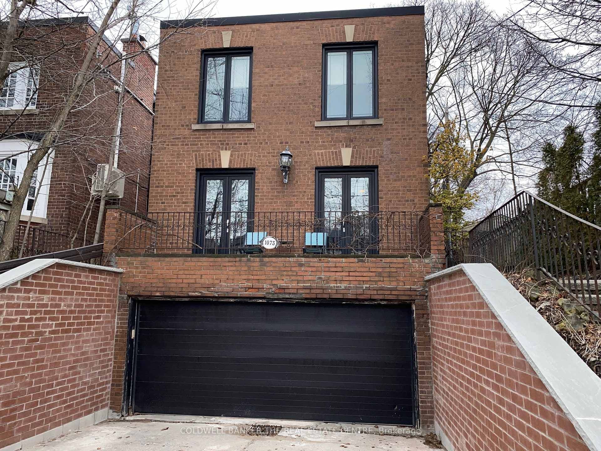 1073 Avenue Road Road photo 1