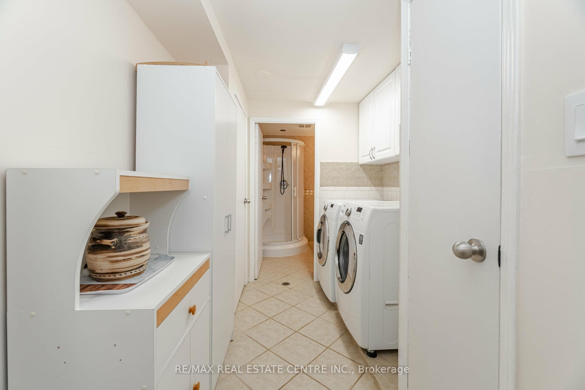 26 Jeanette Place photo 33
