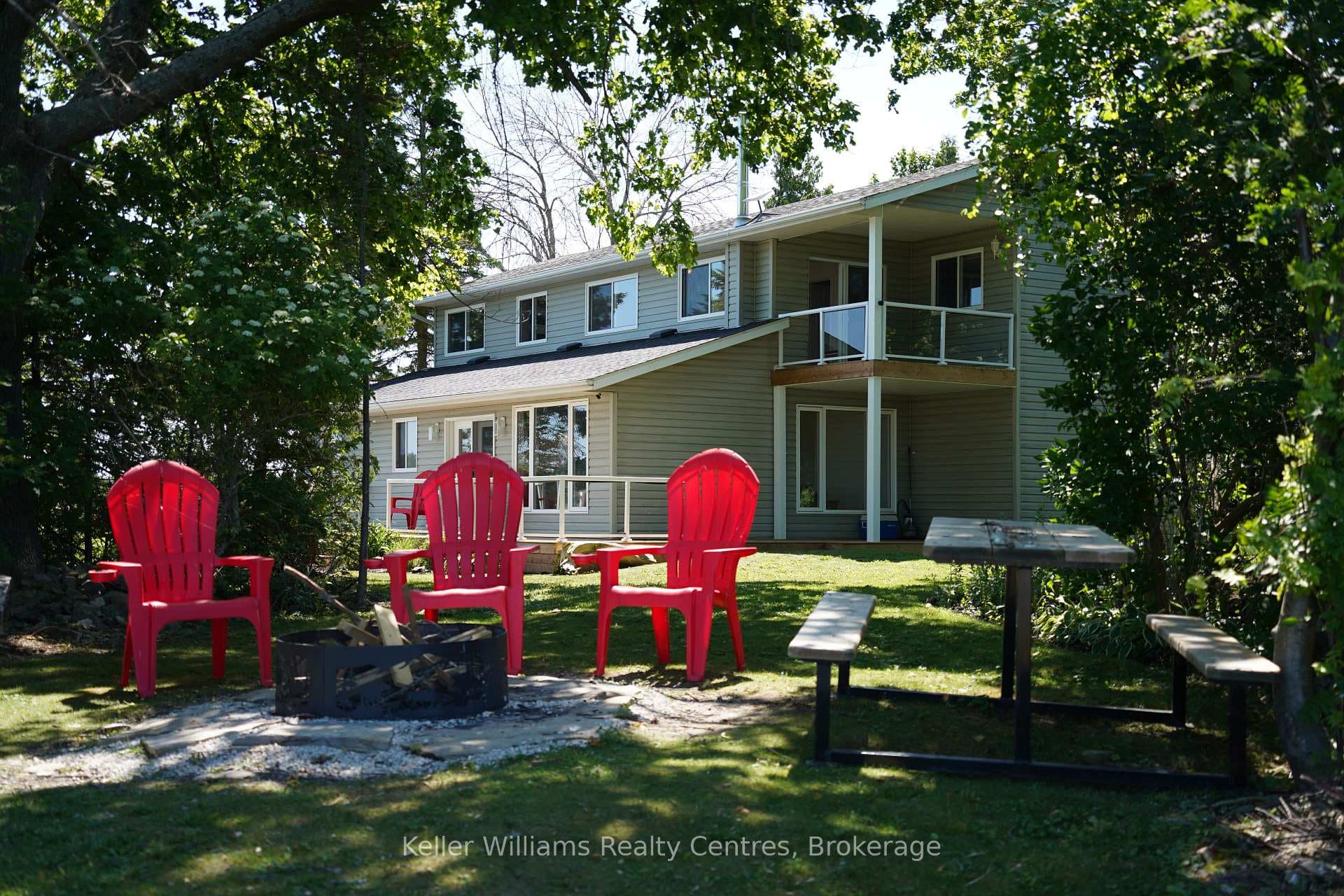 25 DOCK Road photo 39