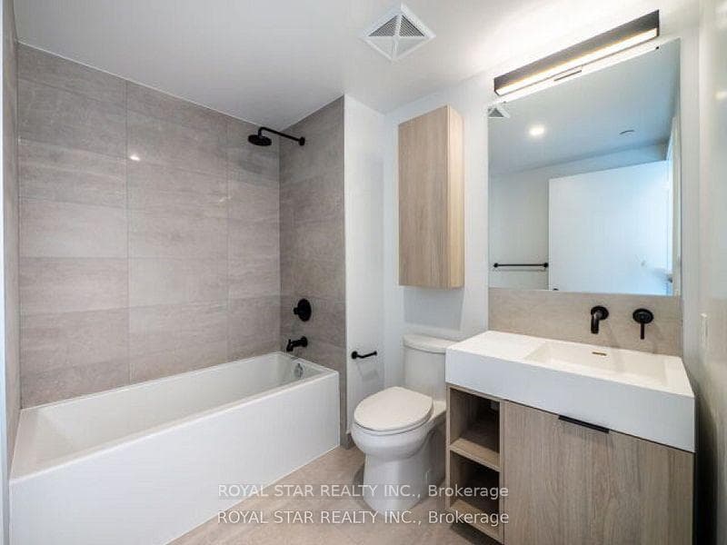 108 Peter Street Unit 1007 photo 24