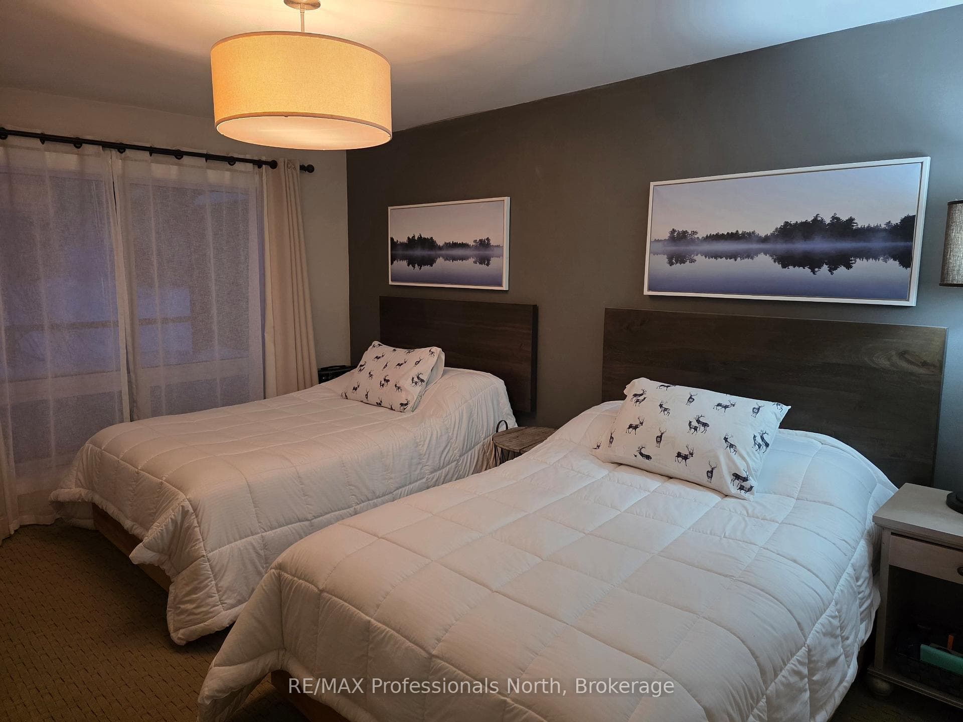 1235 Deerhurst Drive Unit 52-308 photo 9