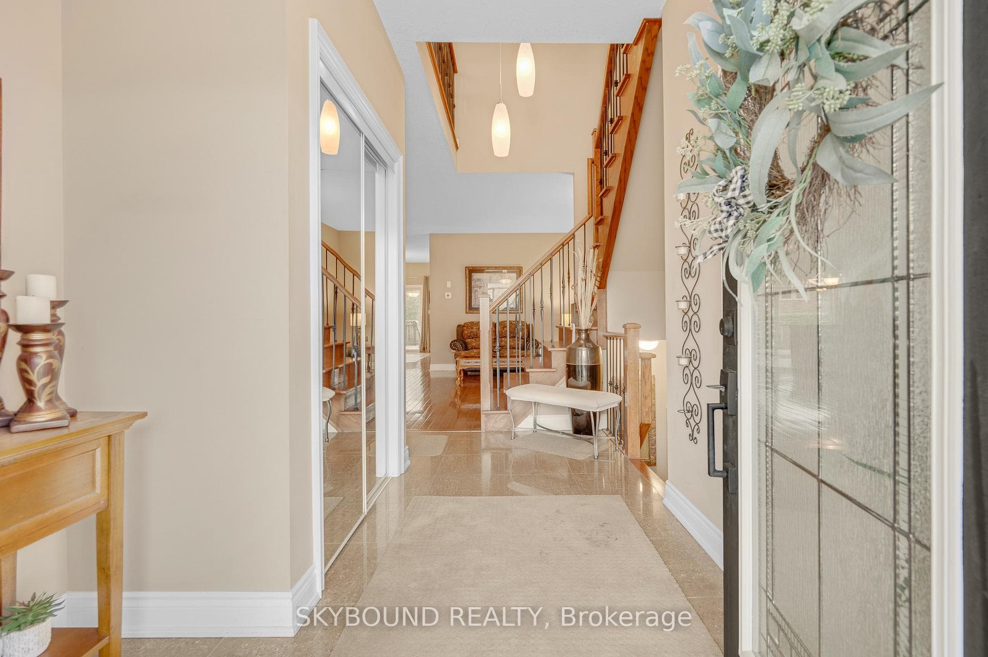 365 Valridge Drive photo 4