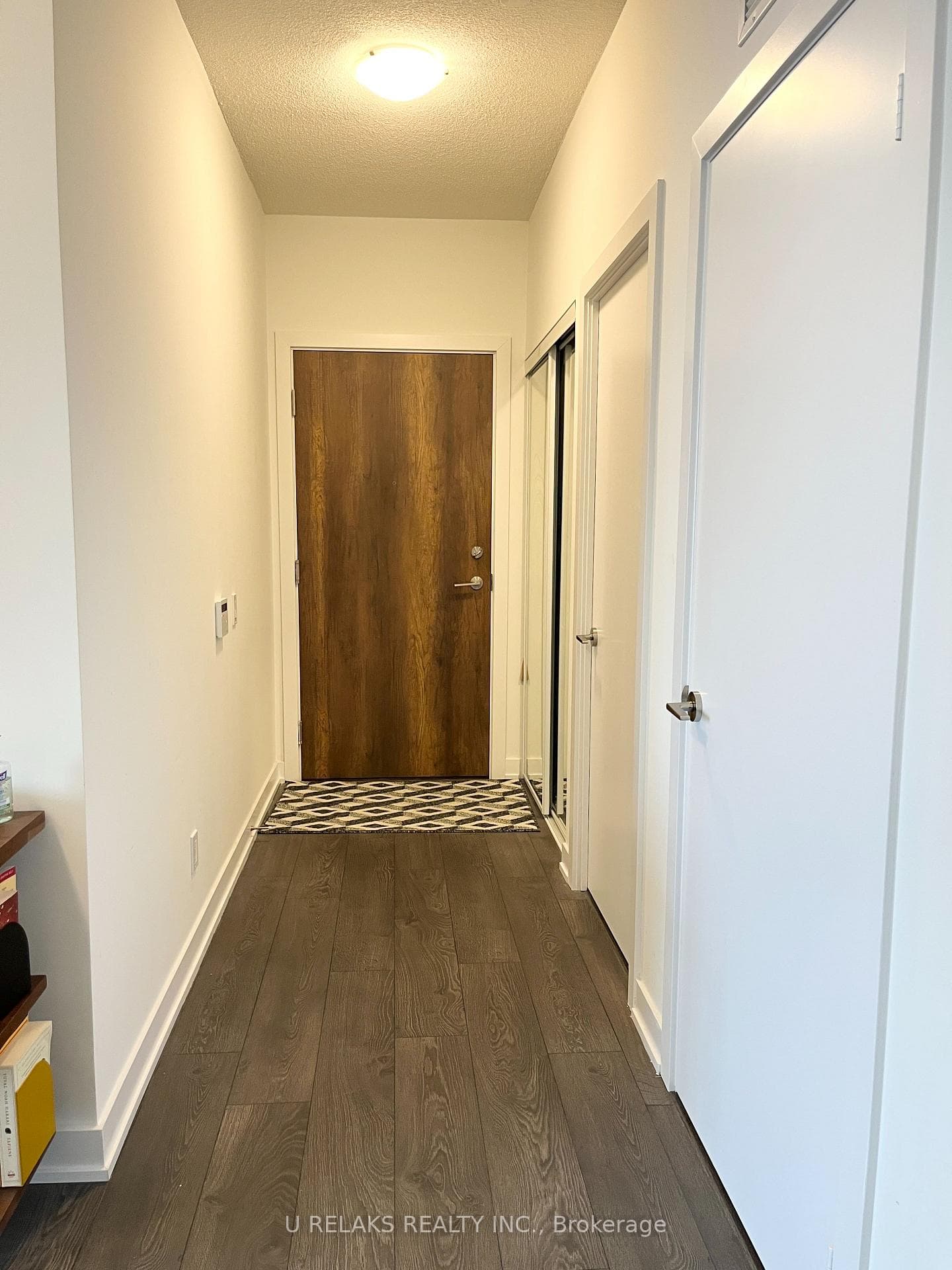 251 MANITOBA Street Unit 1115 photo 13