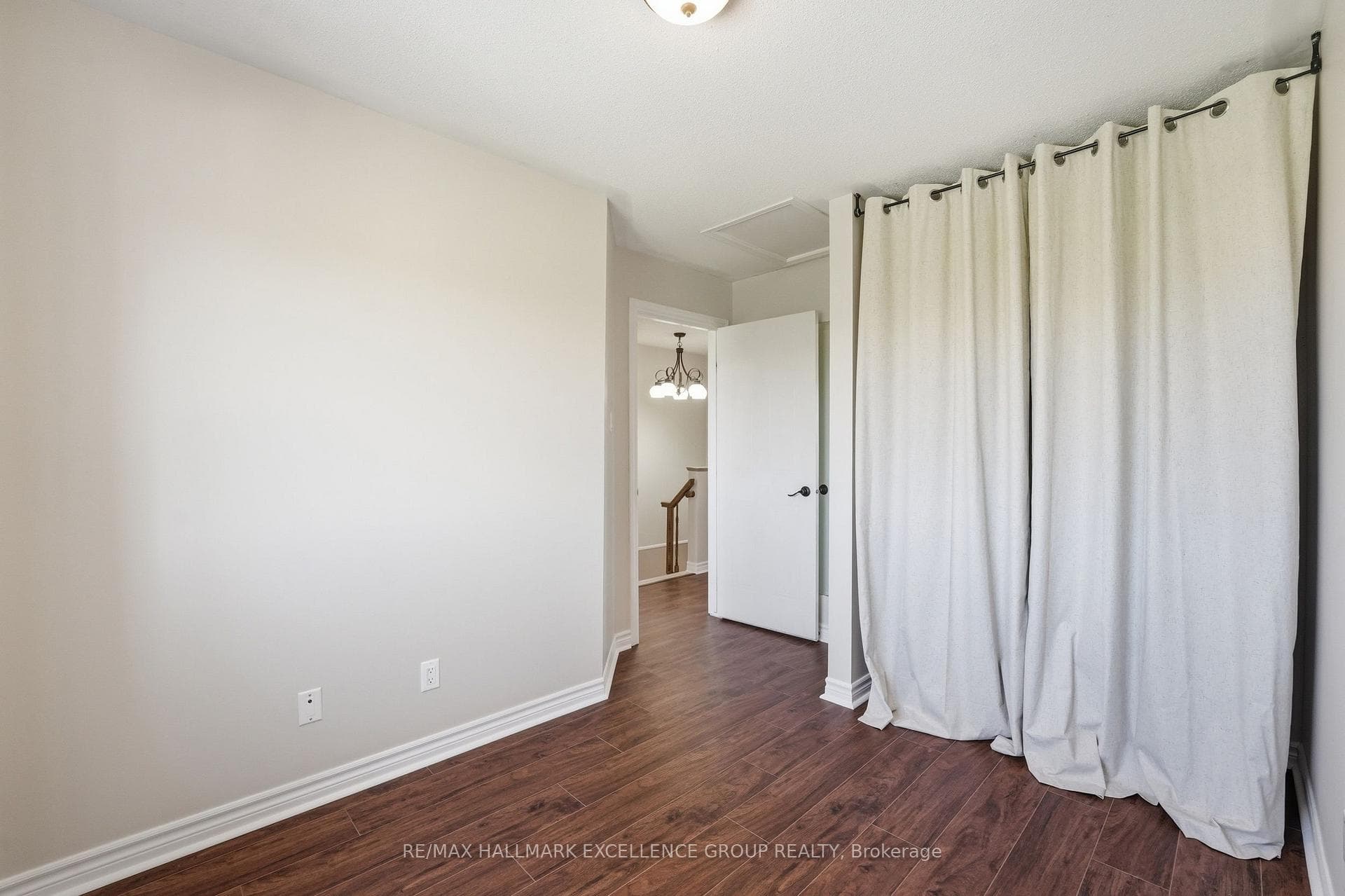 887 Nesting Way photo 30