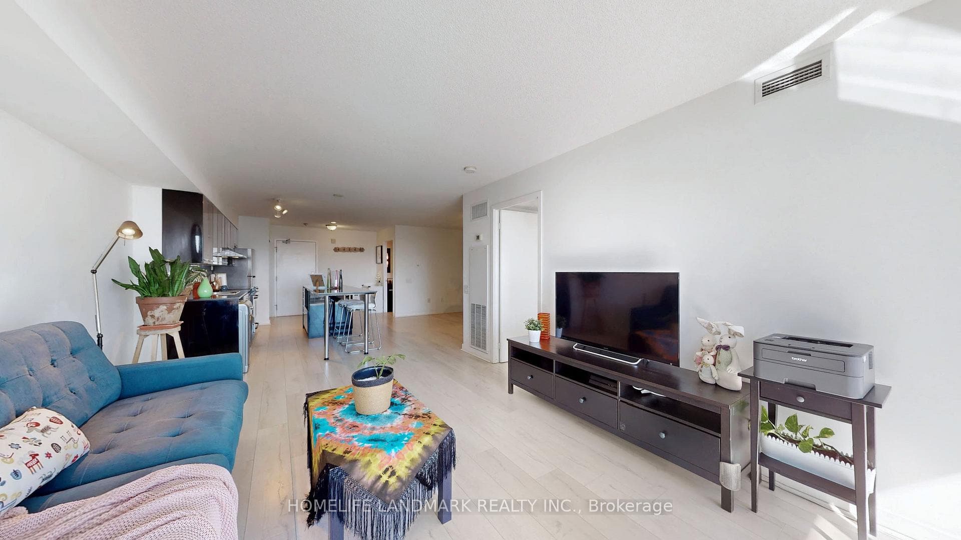 19 Singer Court Unit 502 photo 18