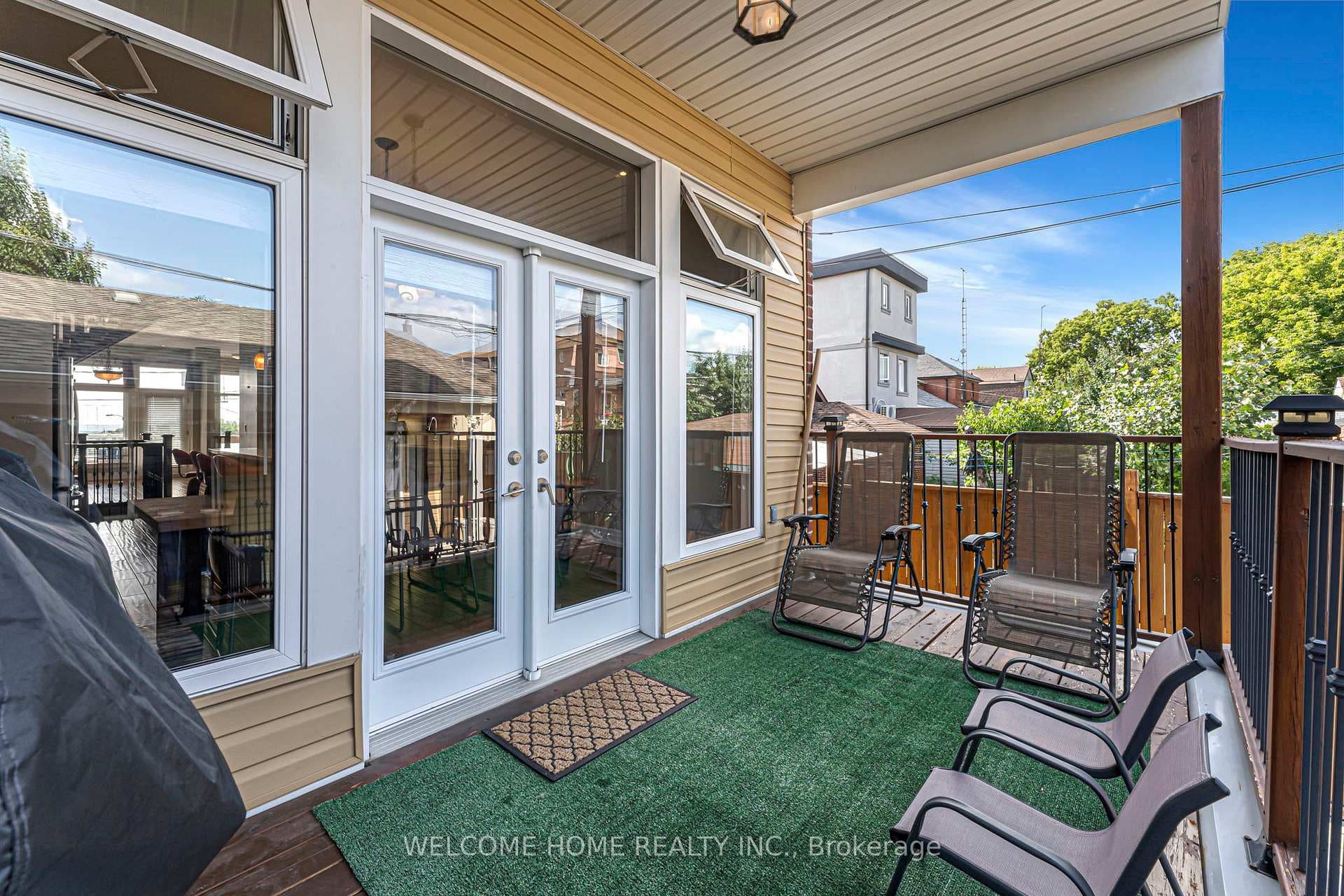 309 Kane Avenue photo 18