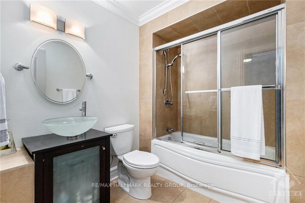 7420 DAWN TARA Drive photo 24