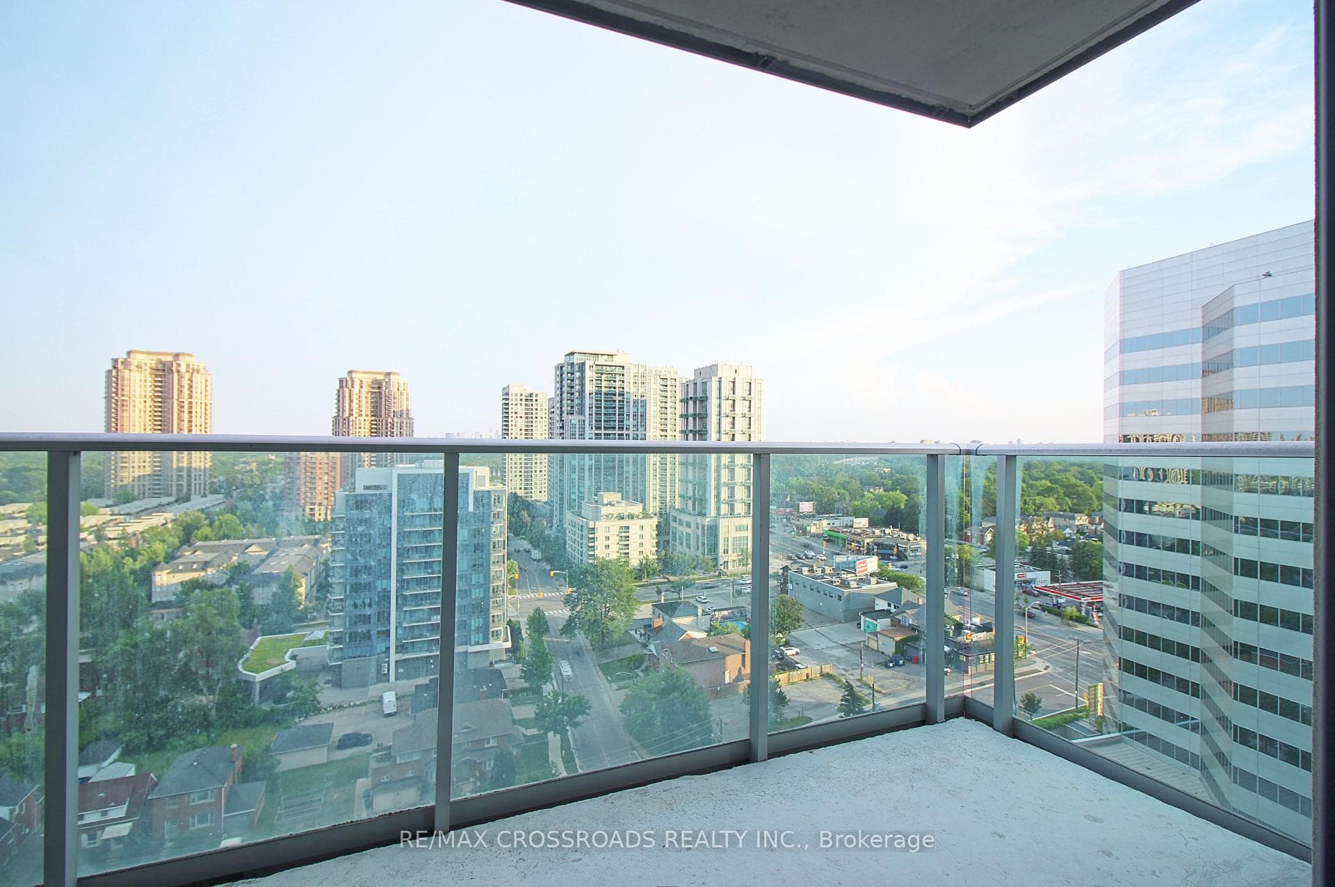 31 Bales Avenue Unit 2102 photo 13