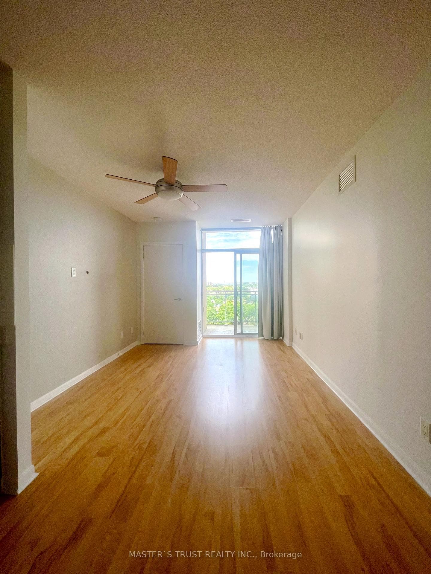 2464 Weston Road Unit 1001 photo 4