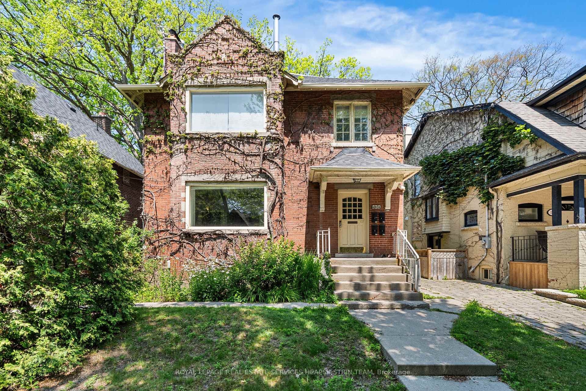 330 St Clair Avenue Unit Lower photo 1