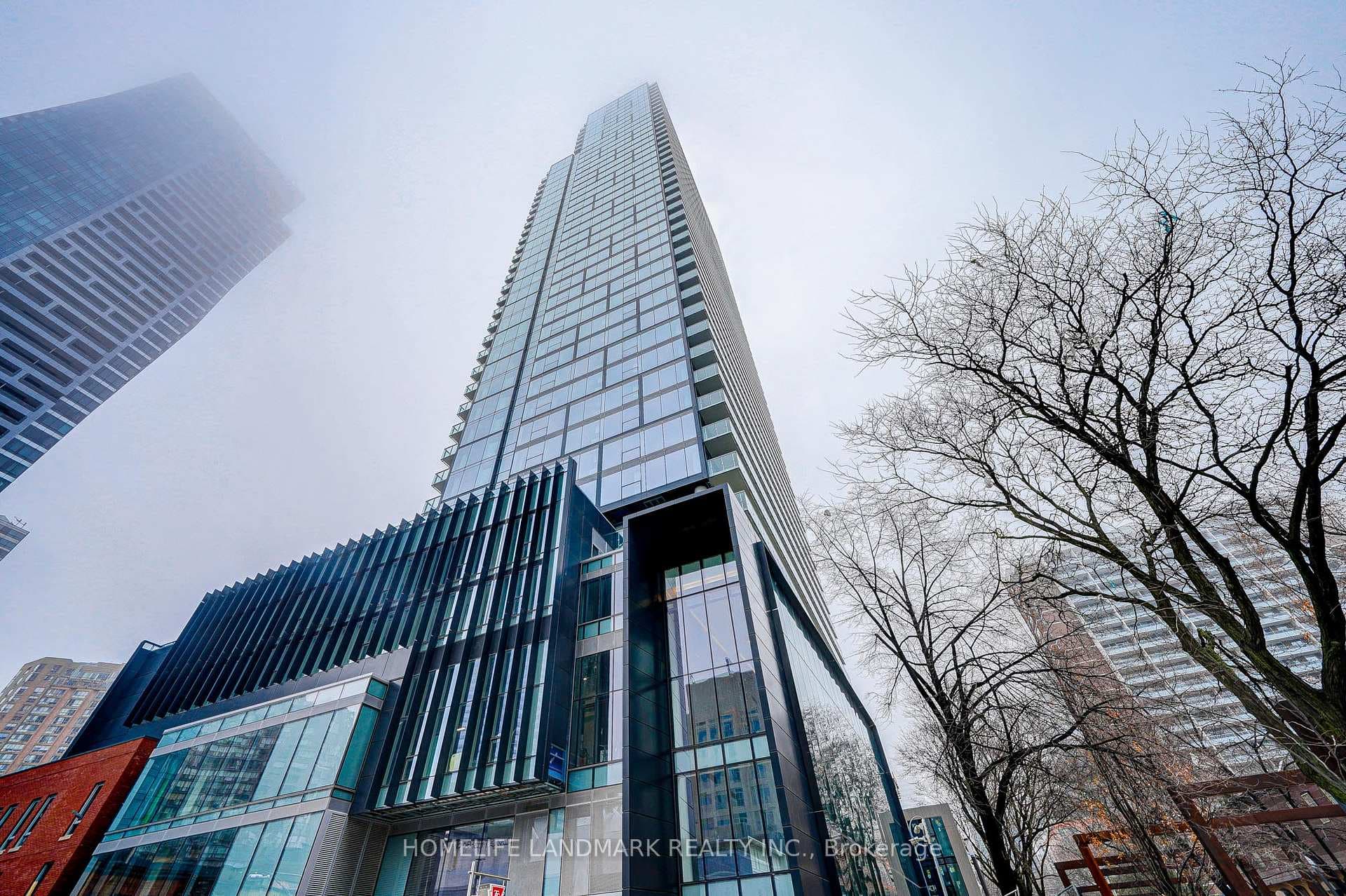 3 Gloucester Street Unit 3001 photo 1