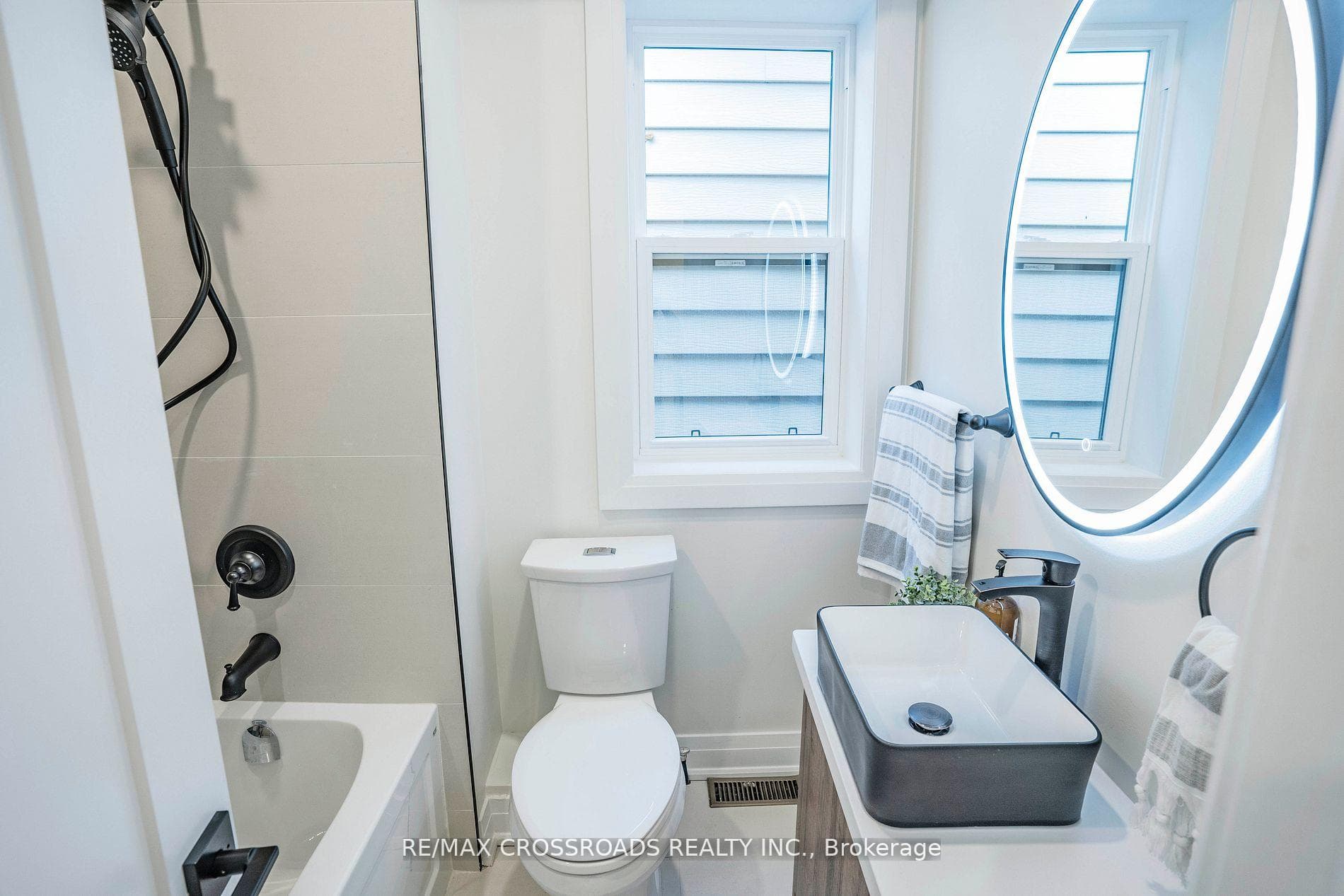 103 Dewhurst Boulevard photo 29