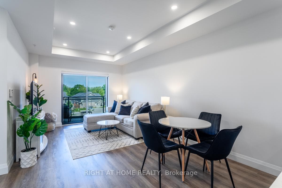 30 Hamilton Street Unit 208 photo 13