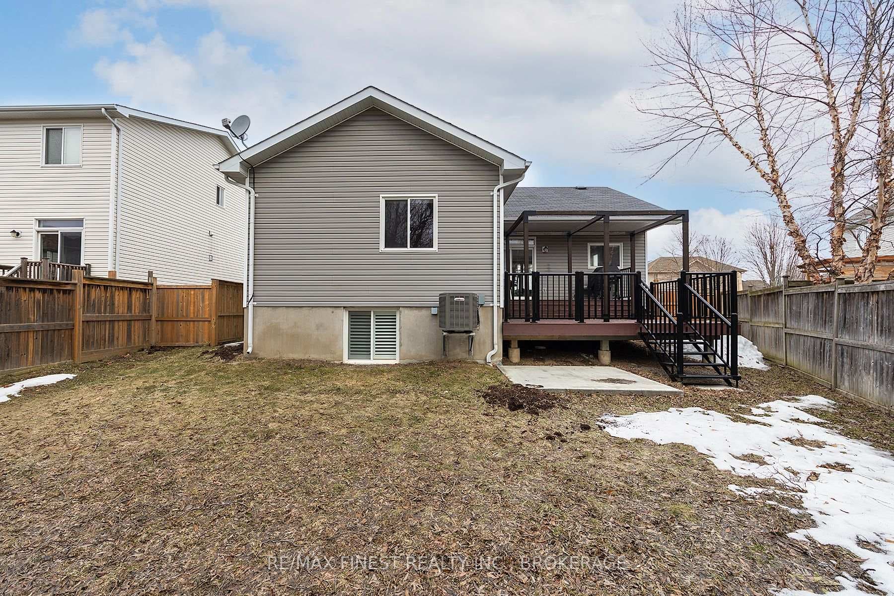 513 McCallum Street photo 47
