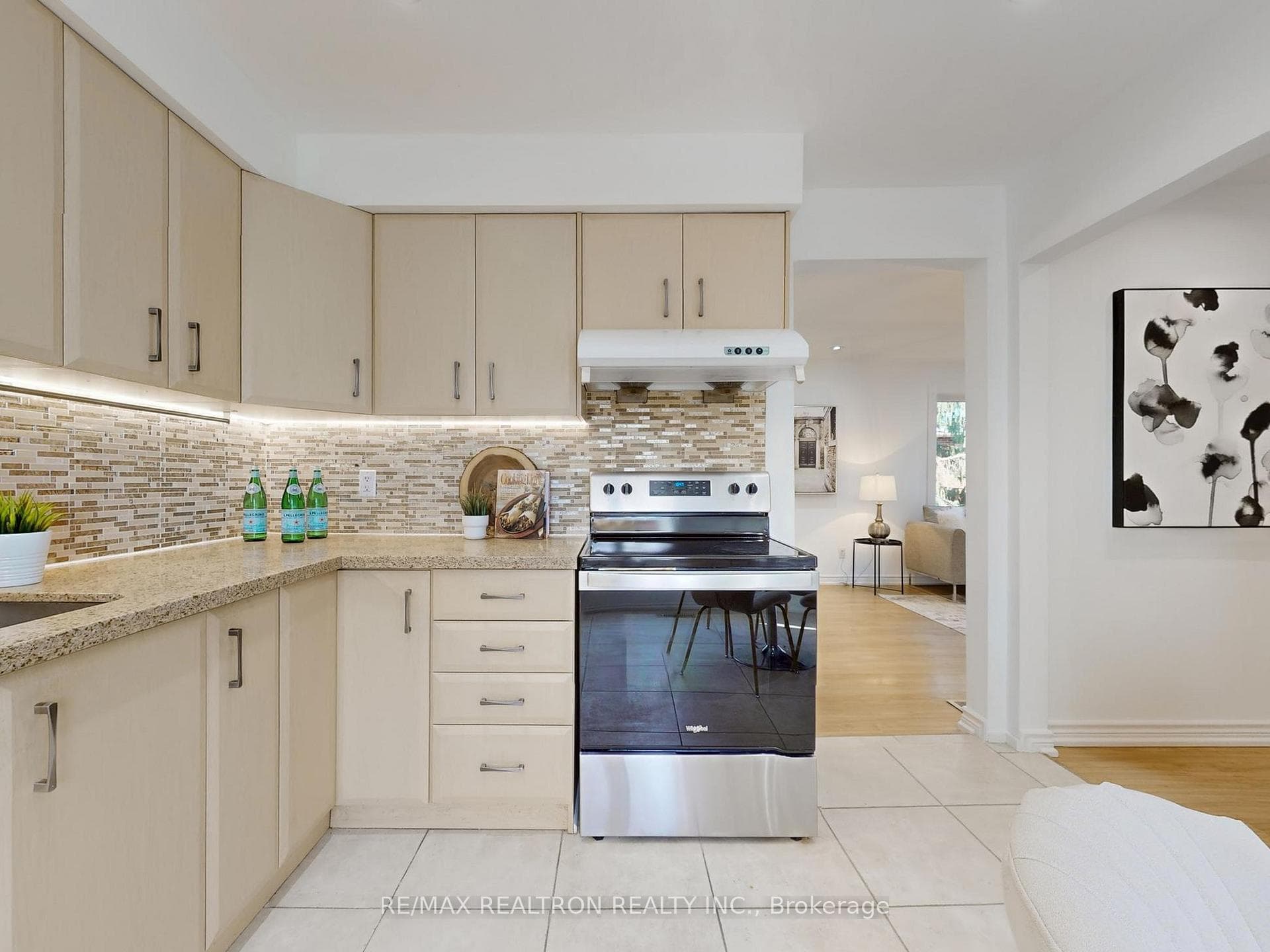 5021 Sheppard Avenue Unit 9 photo 11