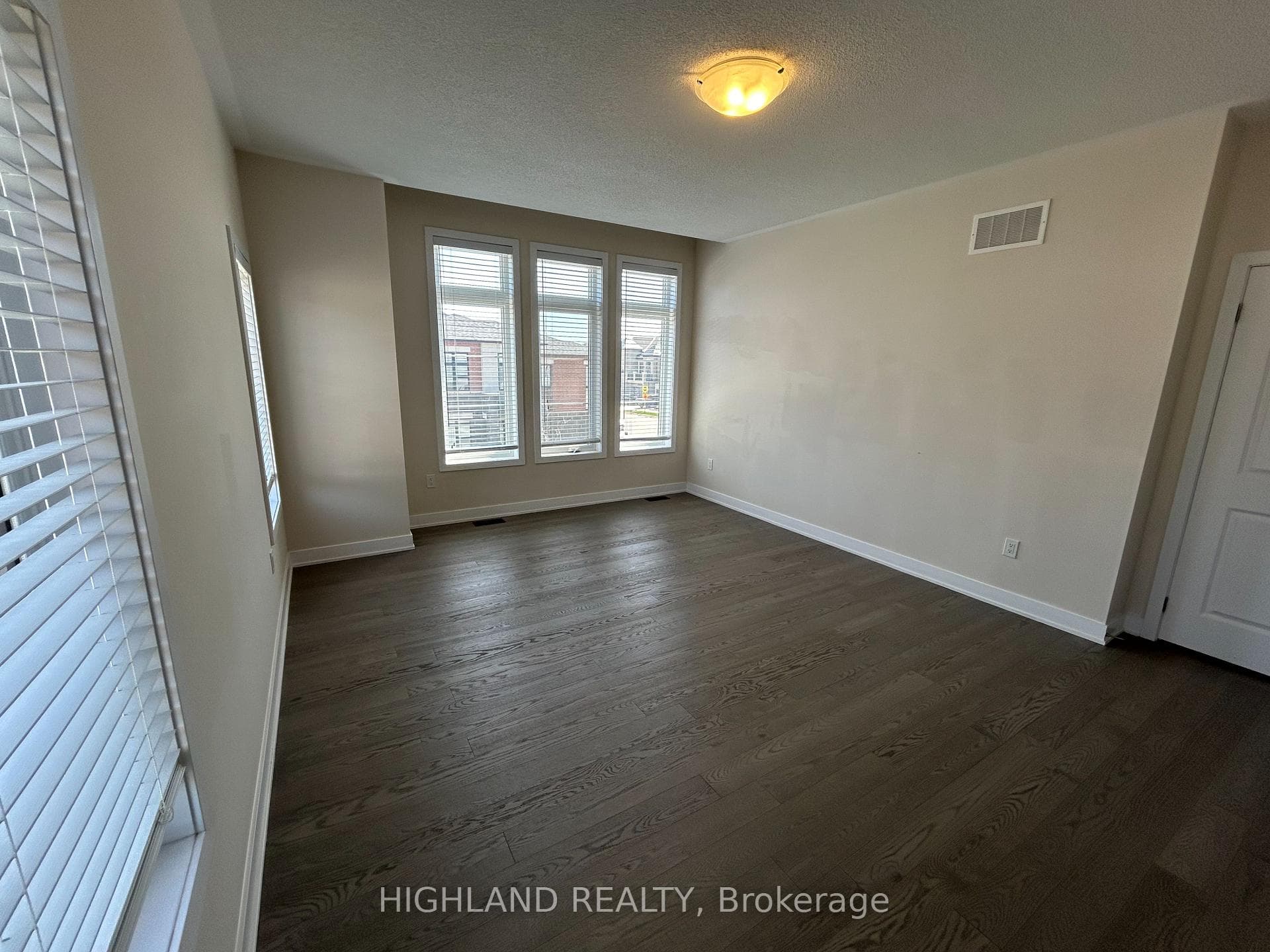 97 Bowbeer Road photo 8