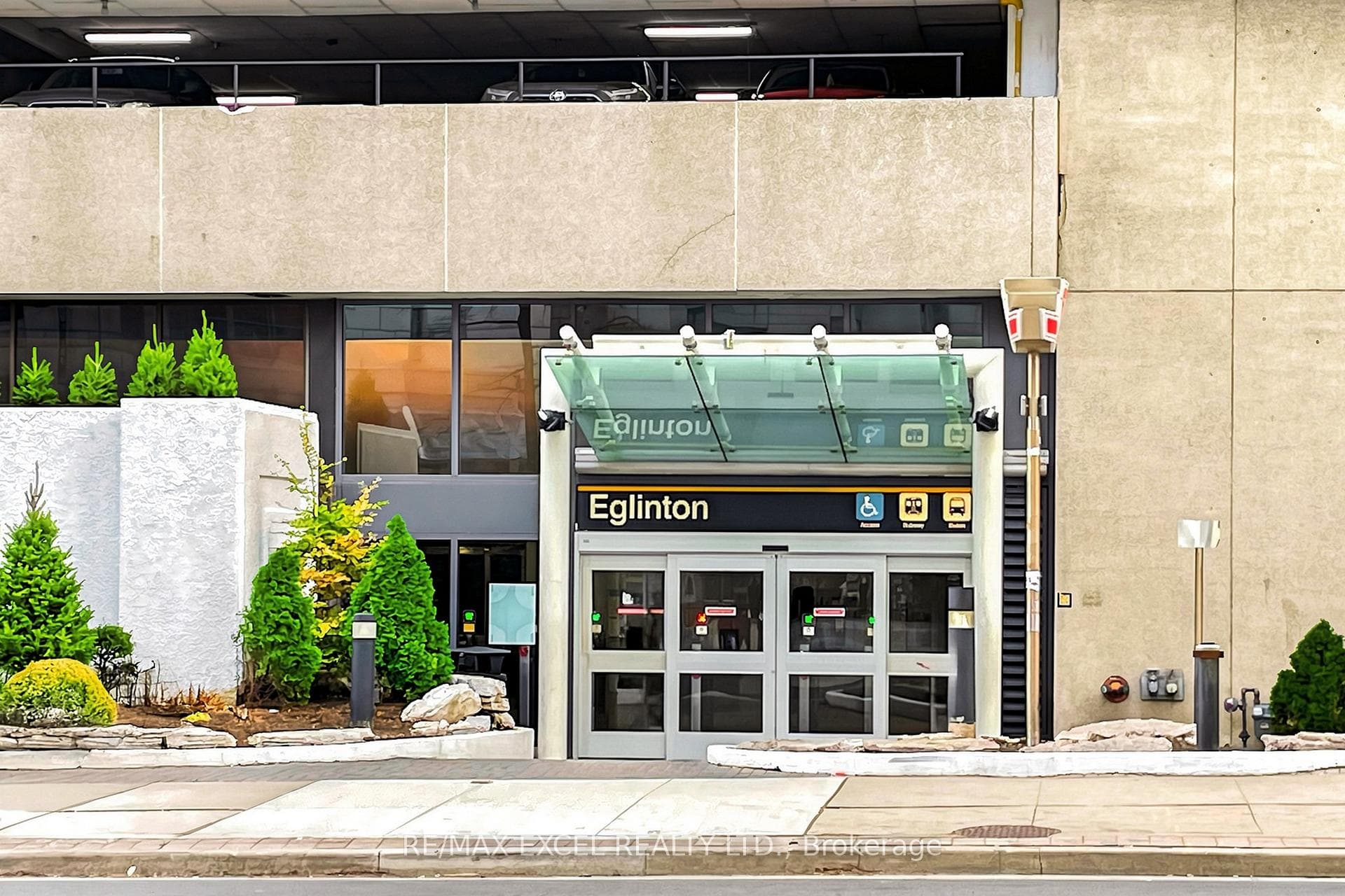 2191 Yonge Street Unit 3111 photo 48