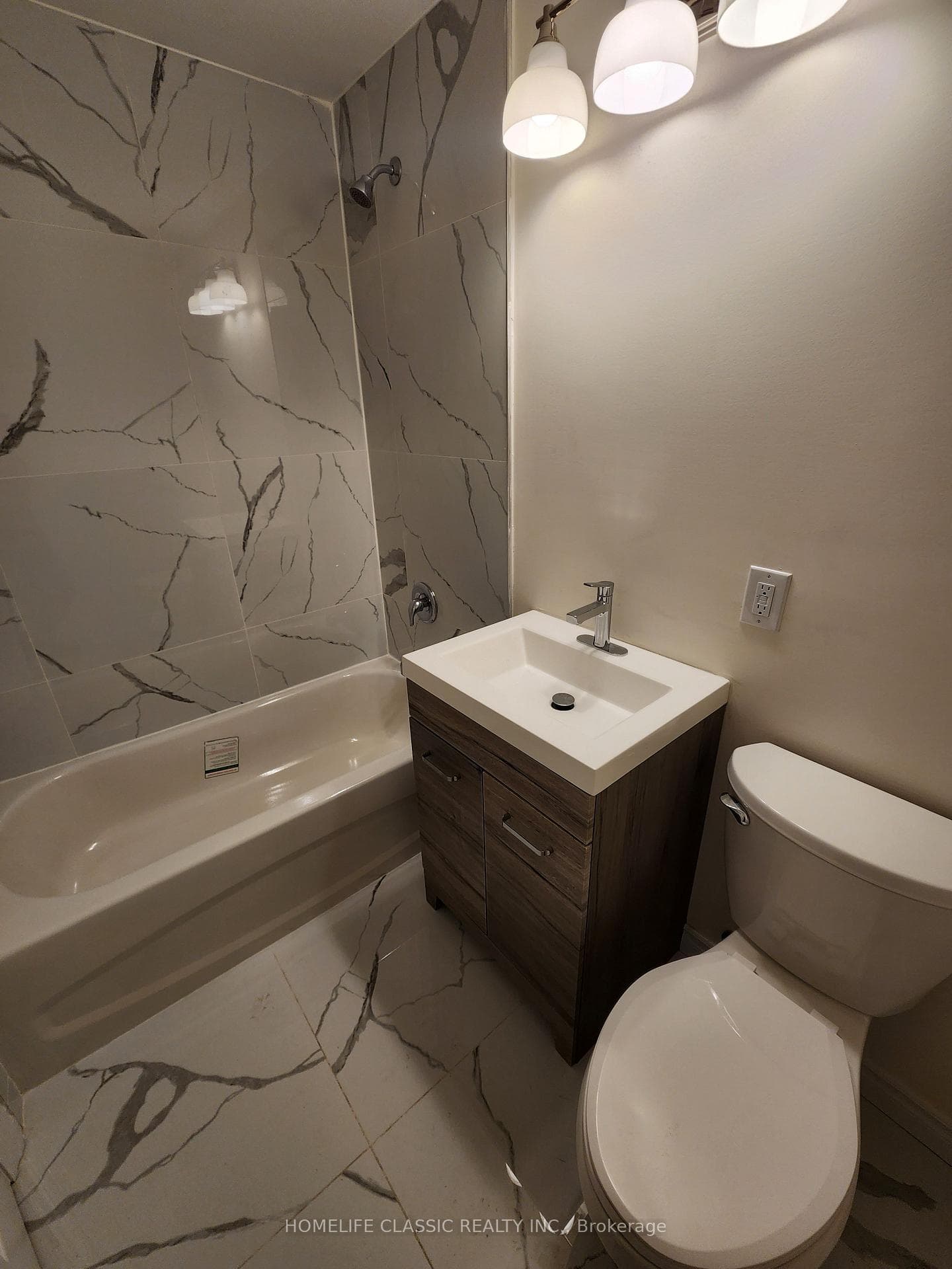 5 Main Street Unit 8 photo 2