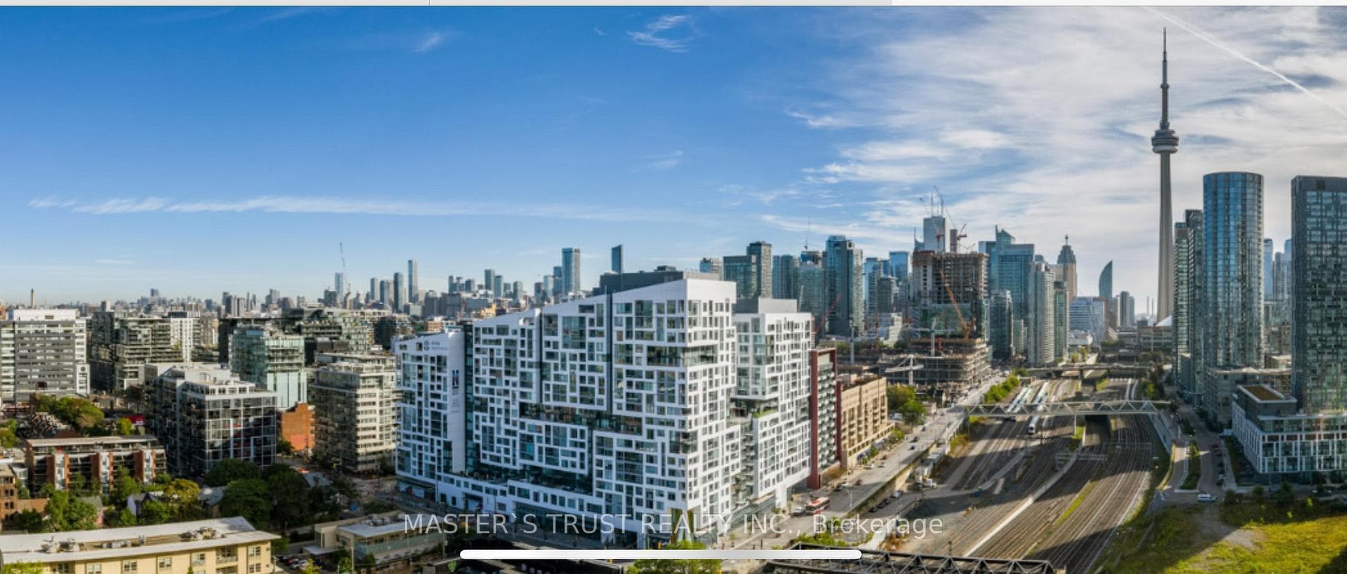 27 Bathurst Street Unit 818W photo 1