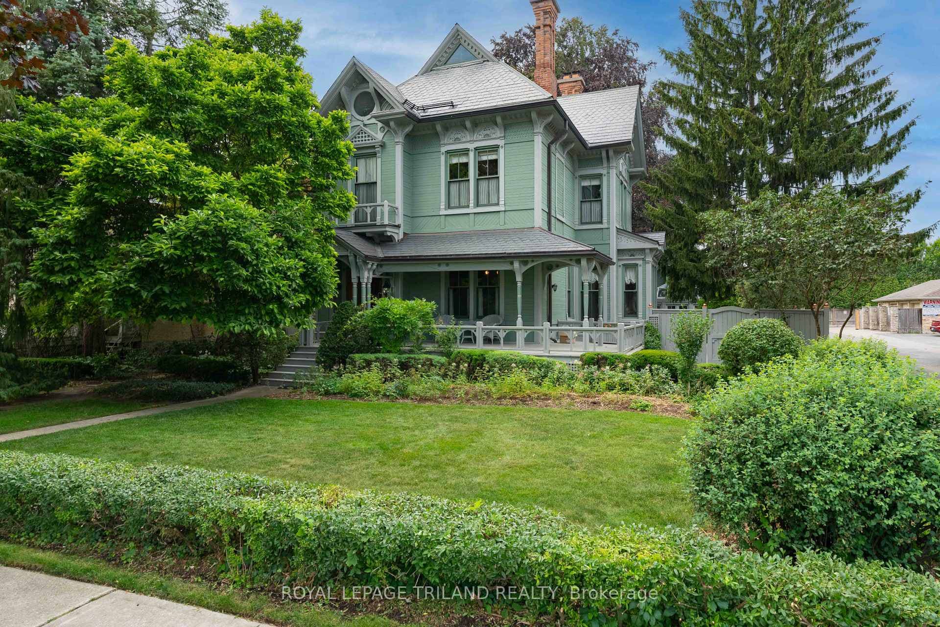36 Grosvenor Street photo 1