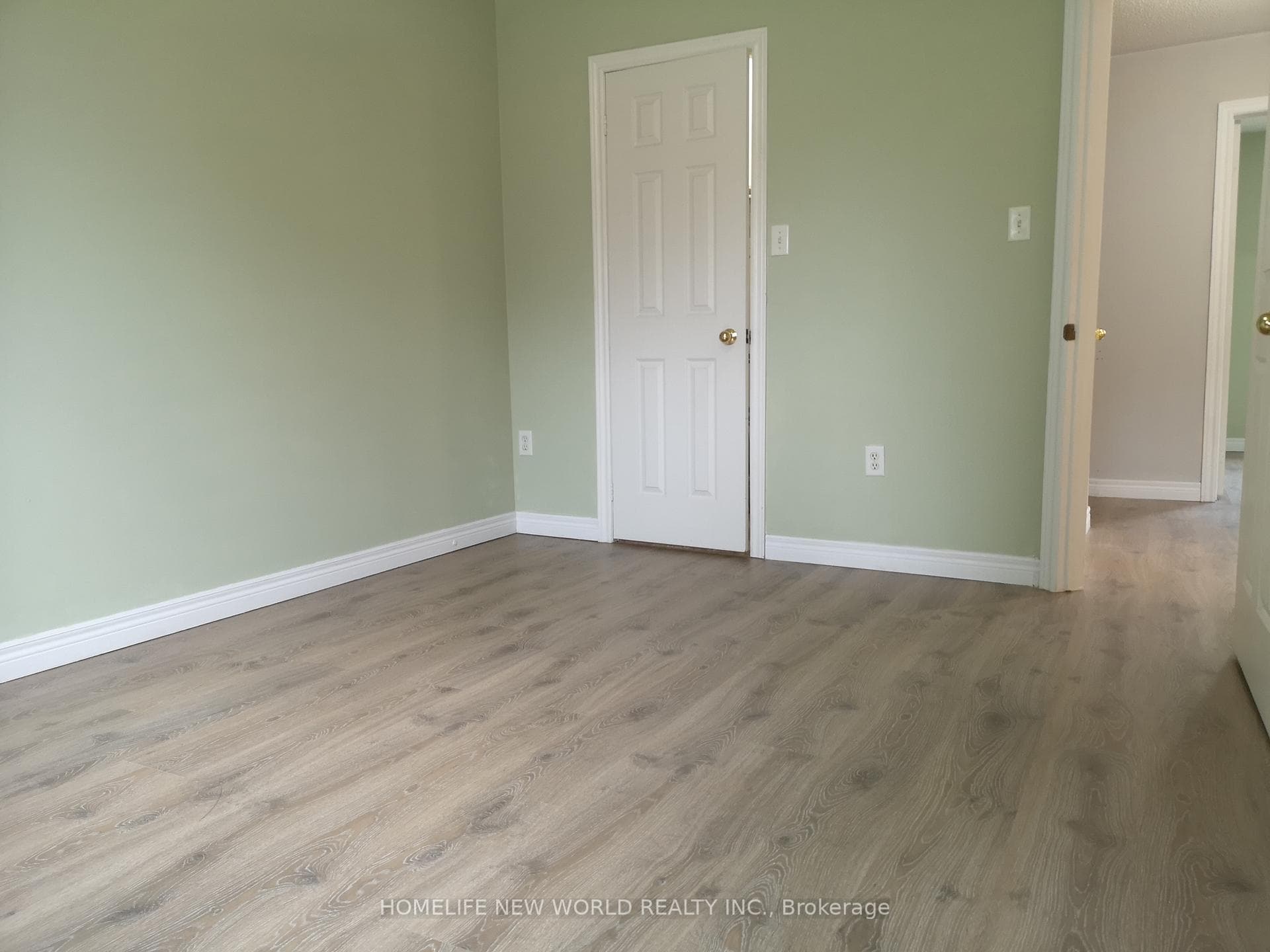 29 Bergamot Crescent photo 3