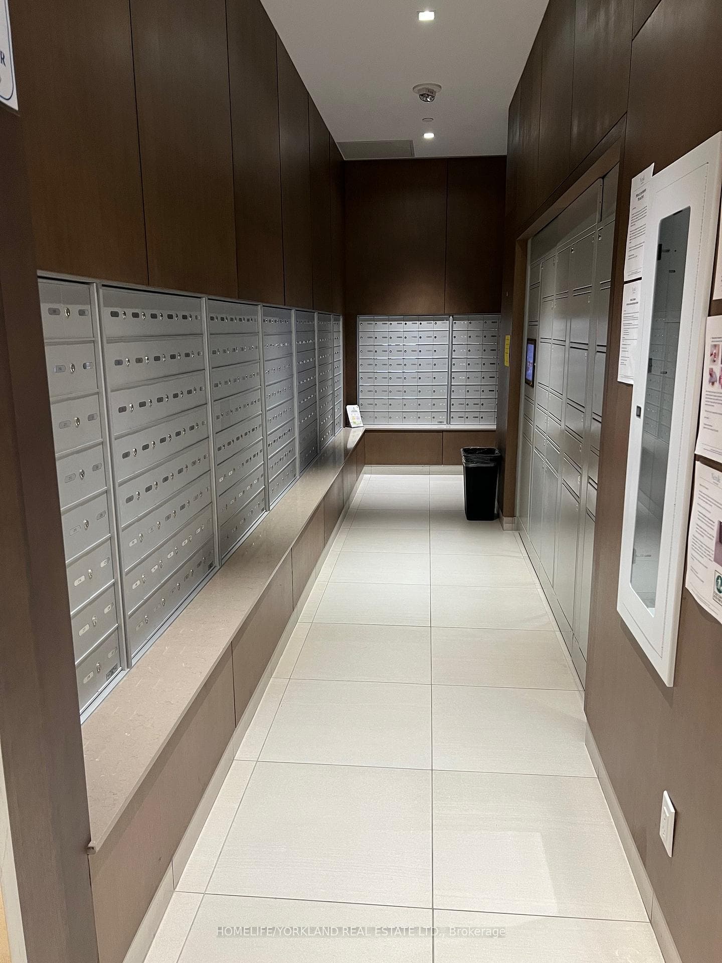 188 Fairview Mall Drive Unit 825 photo 15