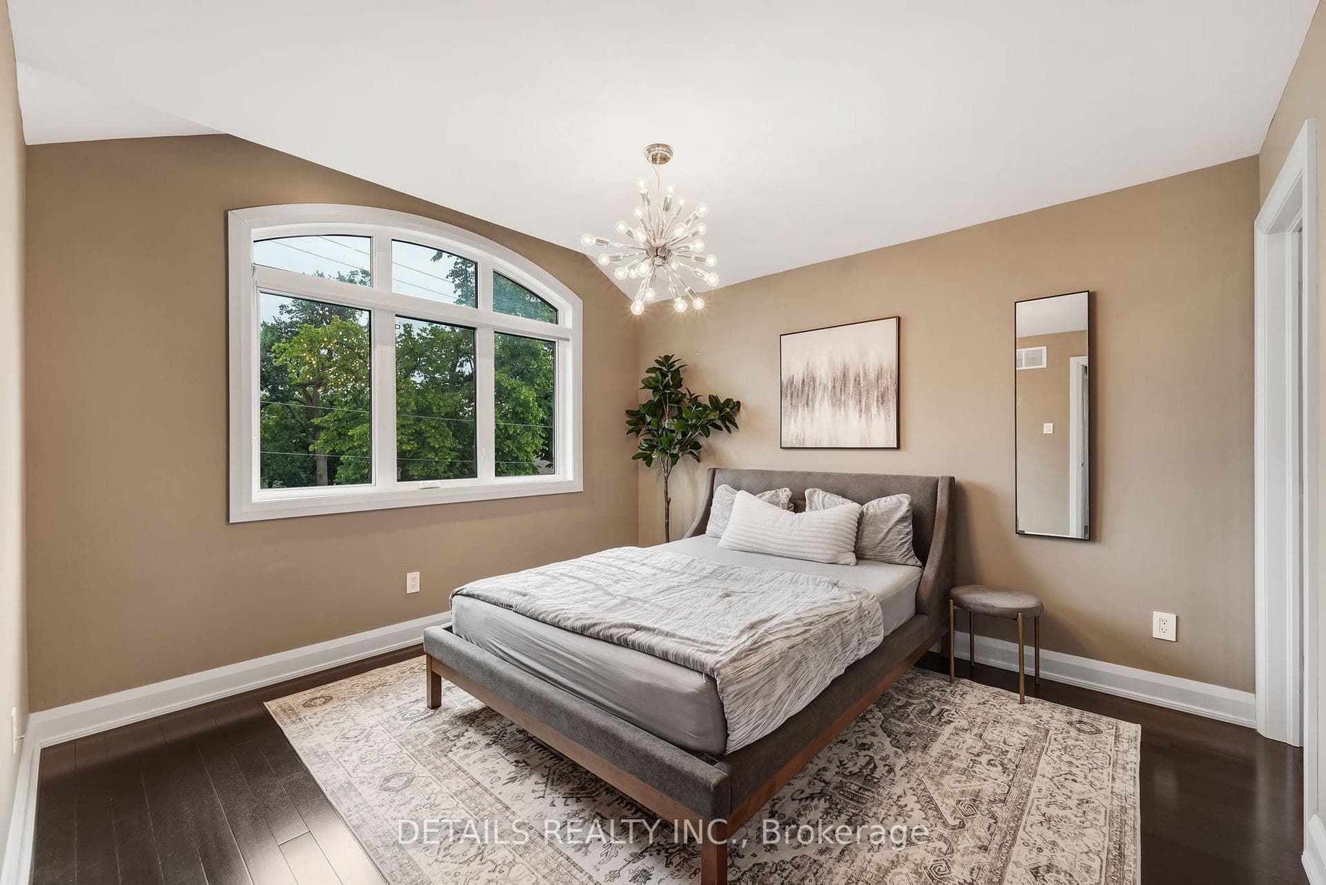 71 Eleanor Drive photo 24