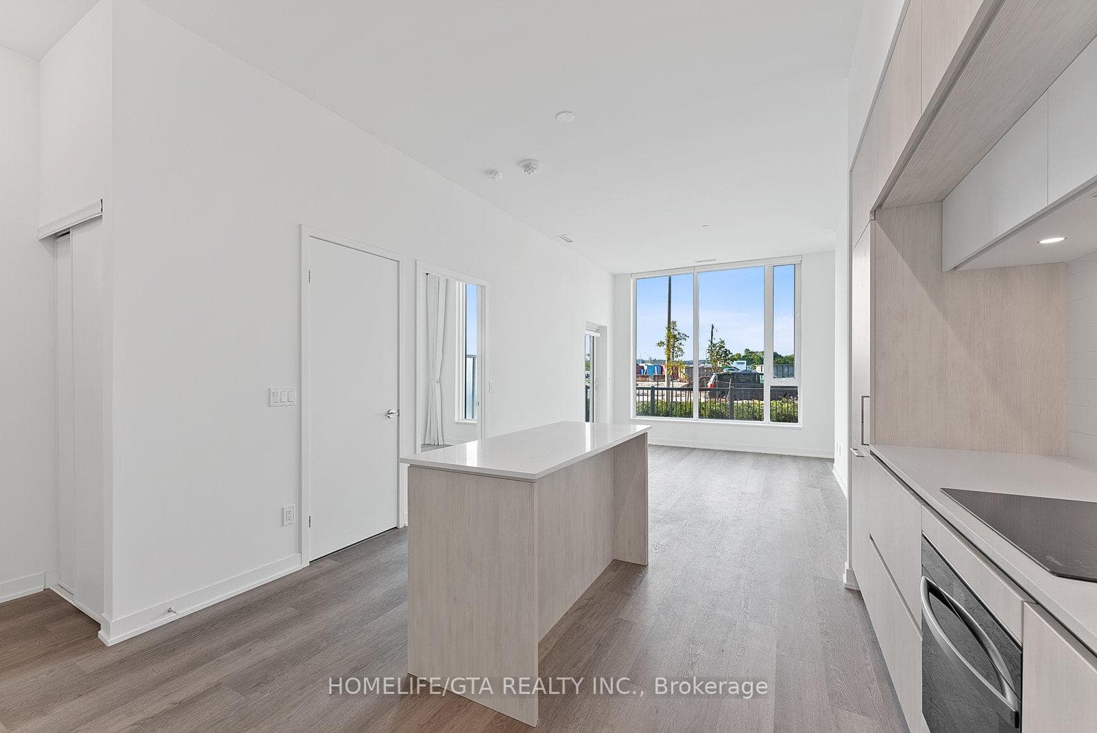 2 David Eyer Road Unit 125 photo 7