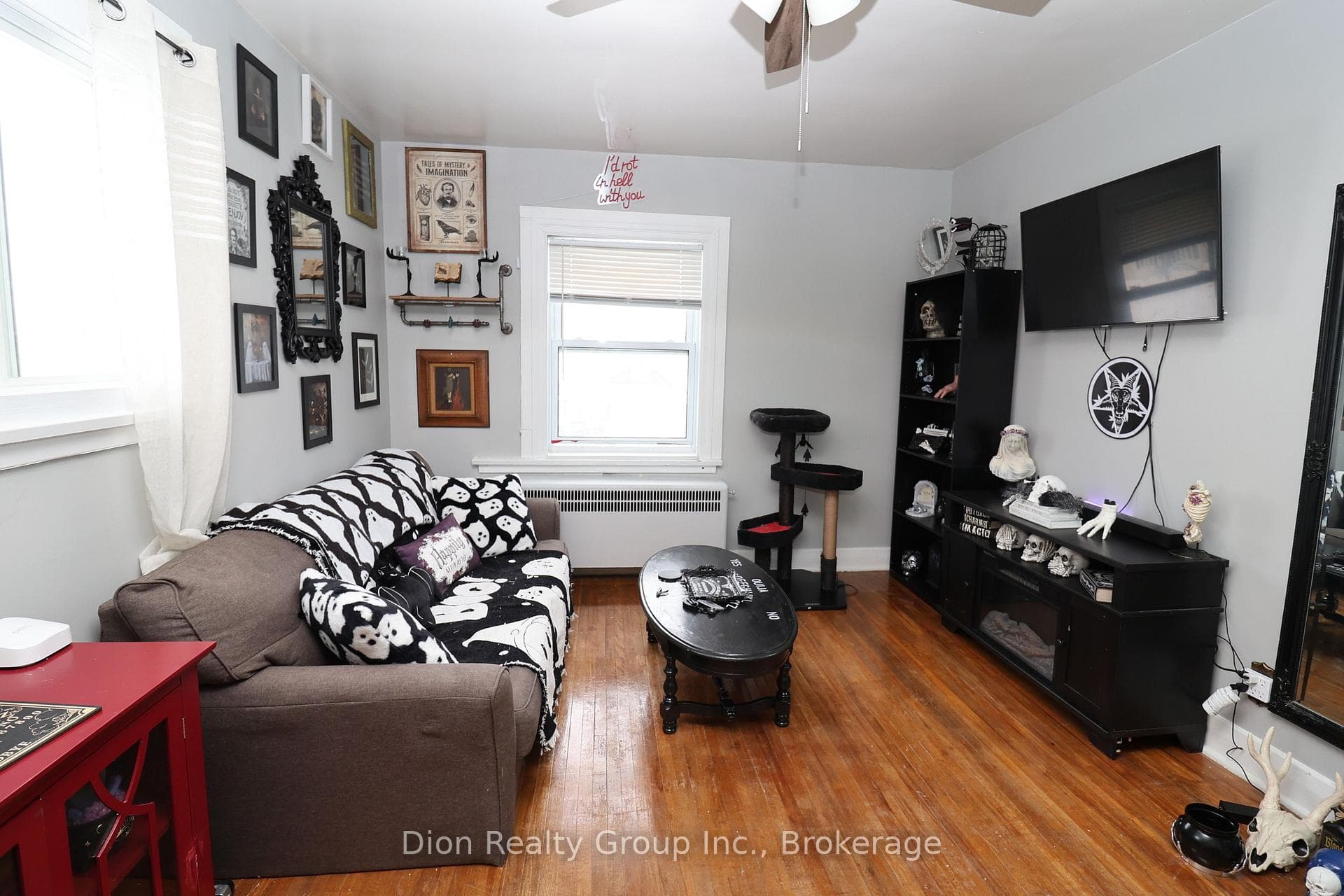 89 Queen Street photo 25
