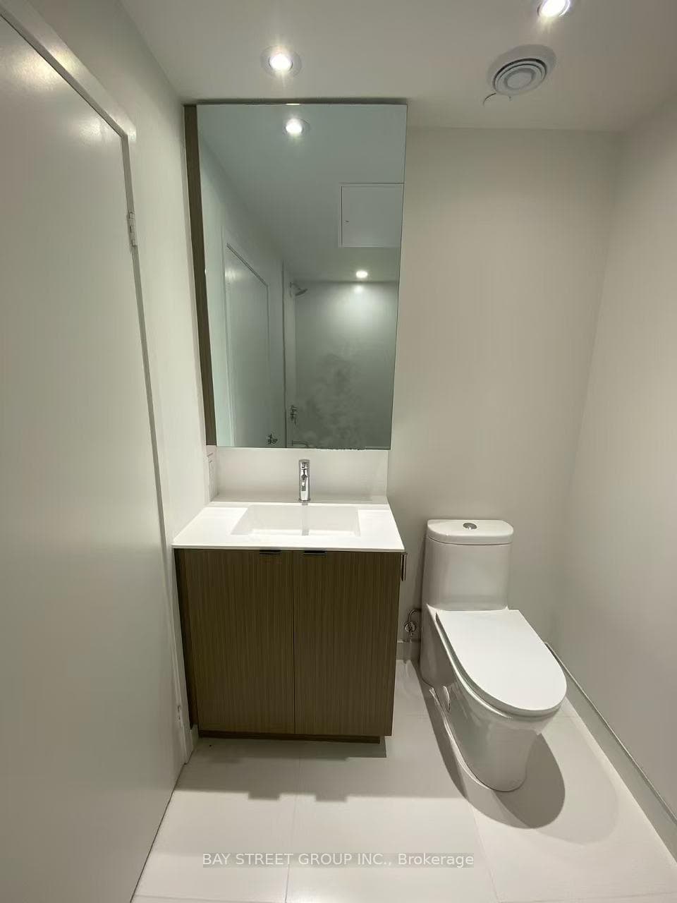 20 Edward Street Unit 2014 photo 10