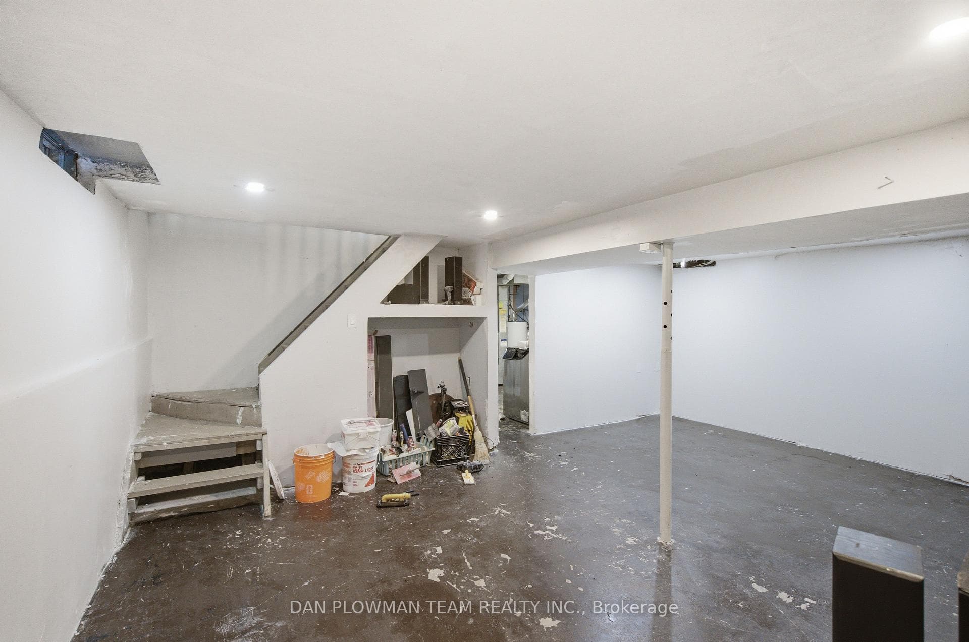 1185 Norman Court photo 12