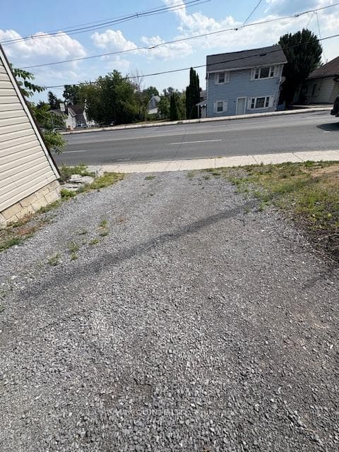 1 parking space available & included with rent