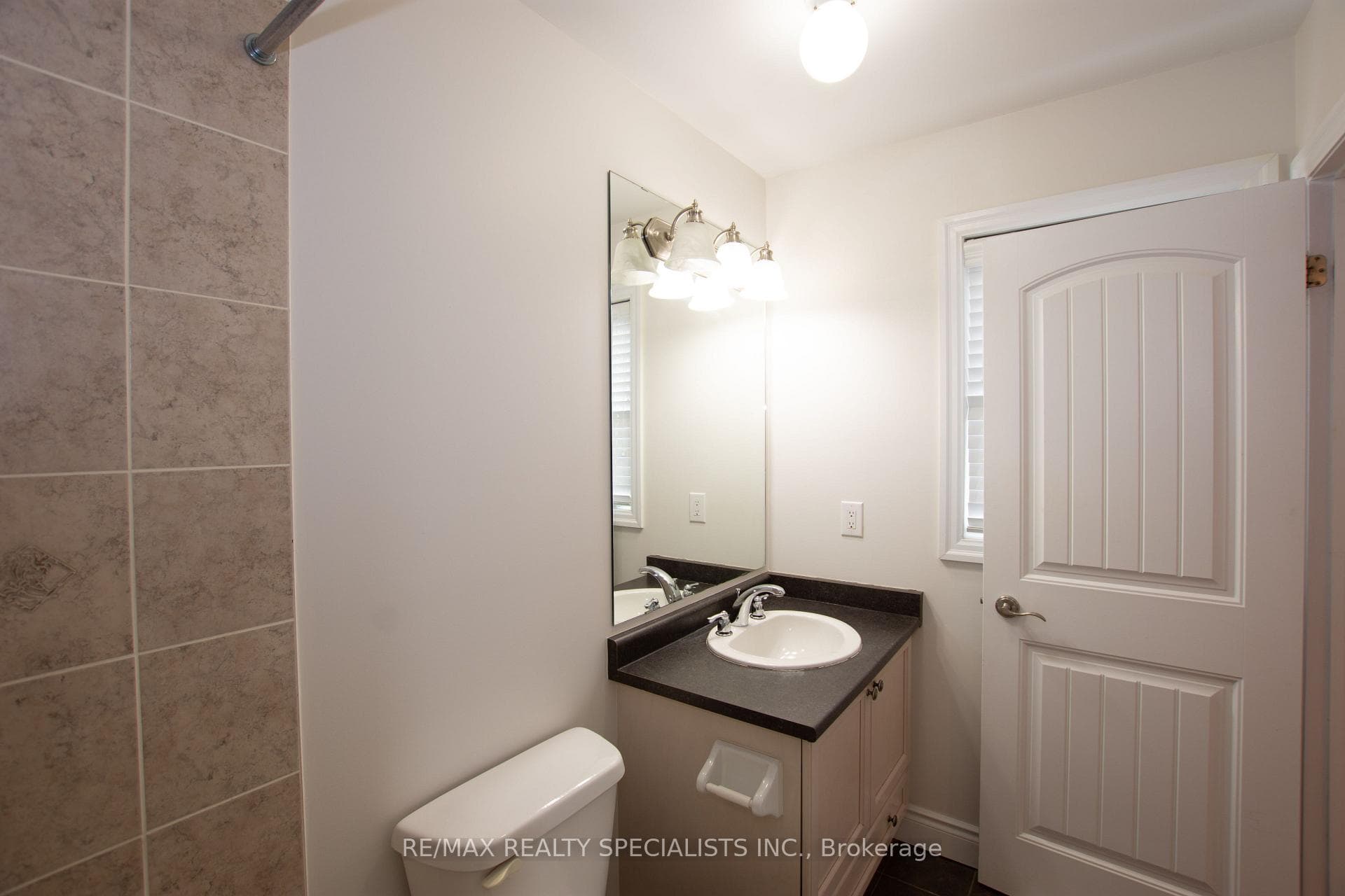 46 Whitmer Street photo 25