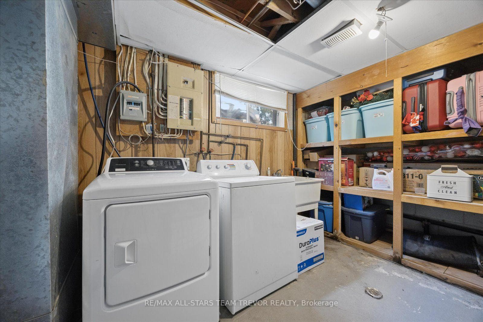 280 Bay Street photo 31