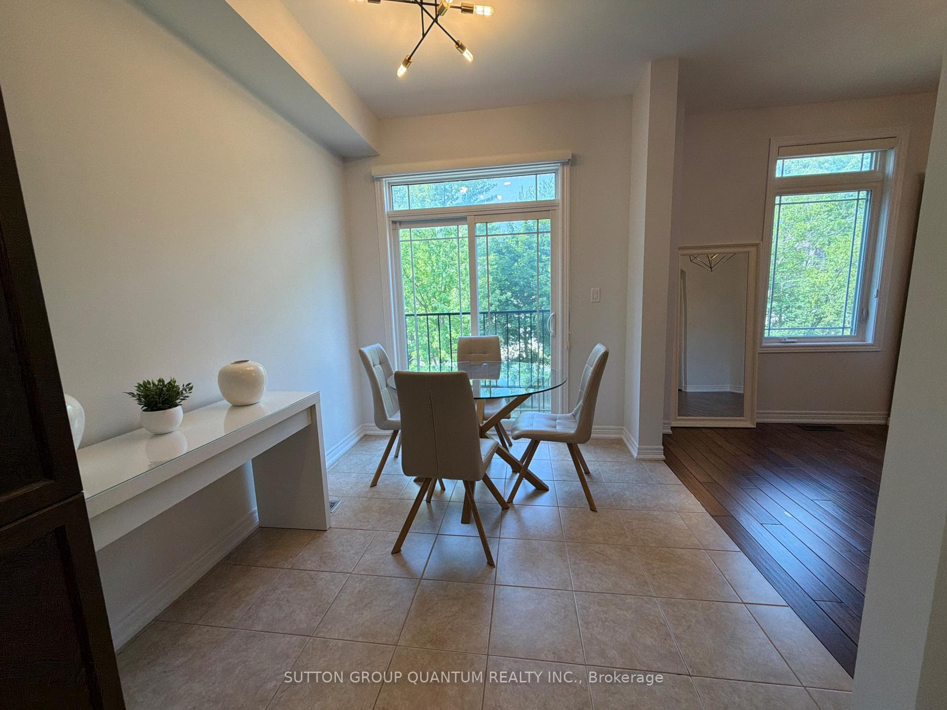 102 Lake Avenue photo 8