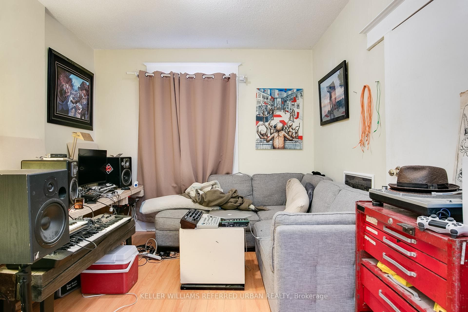 1057 Davenport Road photo 9