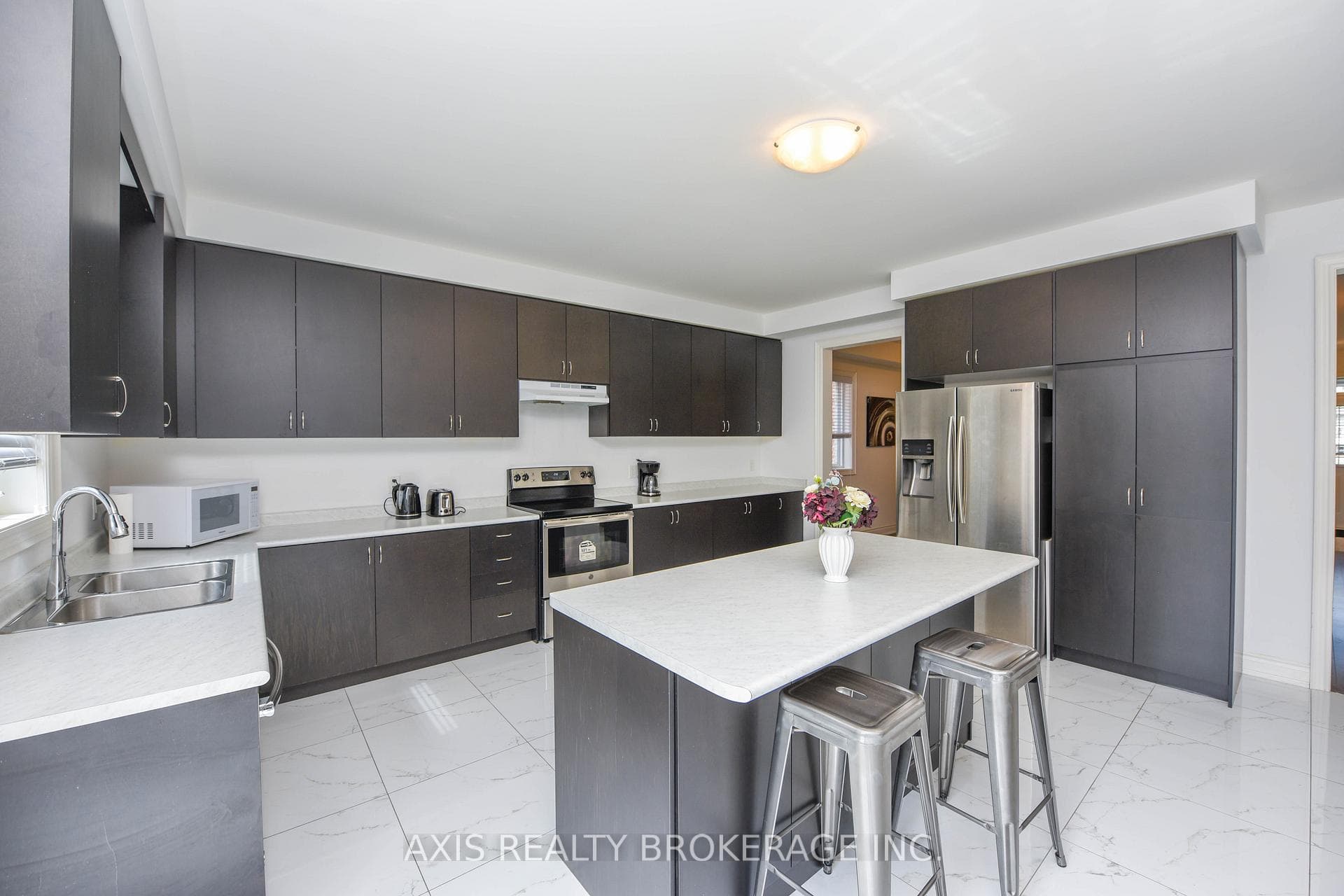 1534 Devine Point photo 15