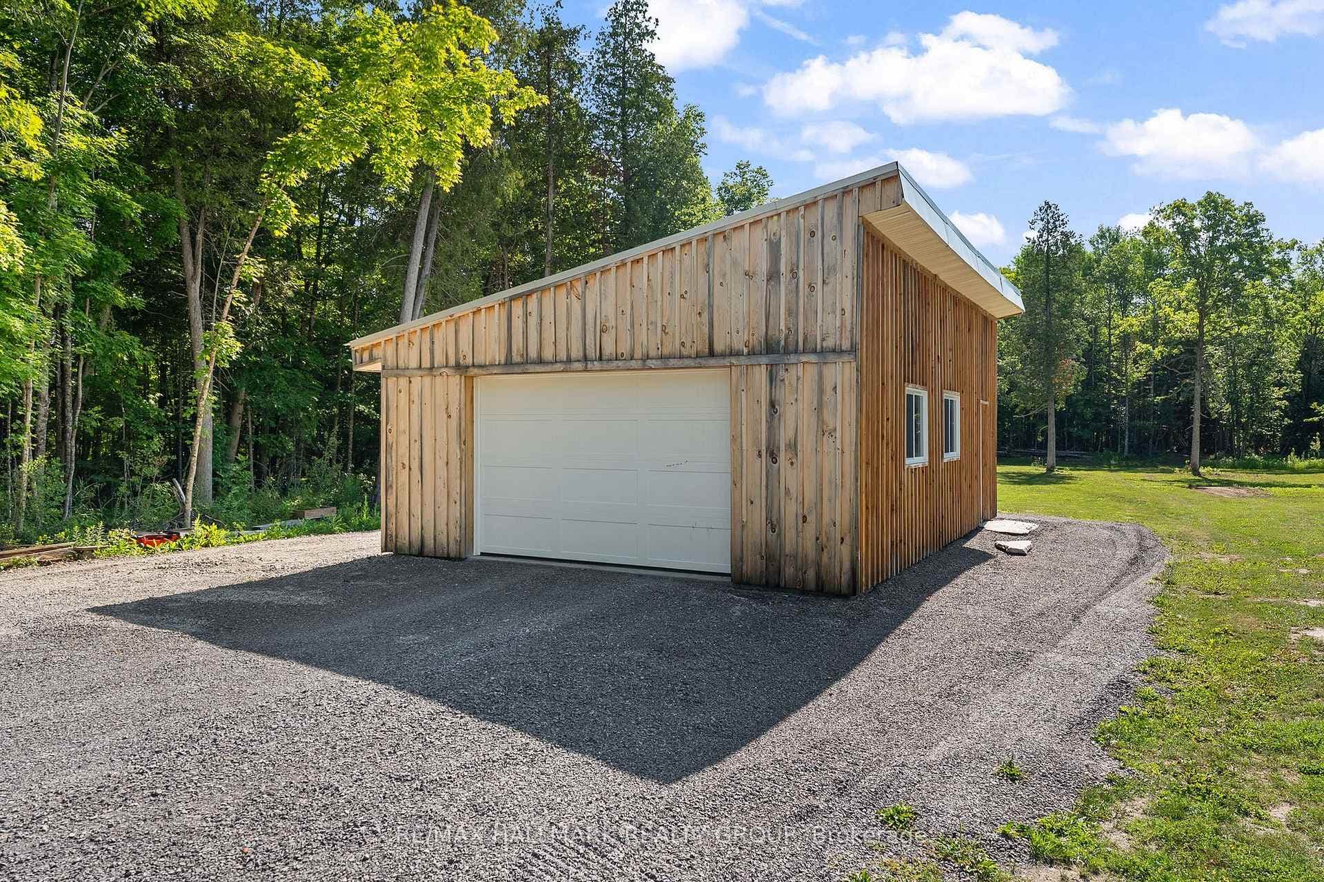 466 Stewartville Road photo 9