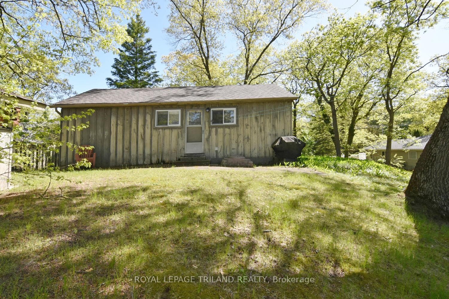 10111 Herbert Street photo 18