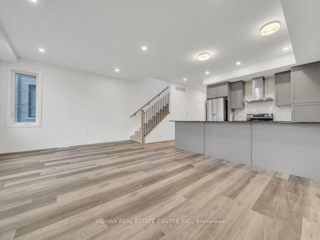 350 River Road Unit 16 photo 16
