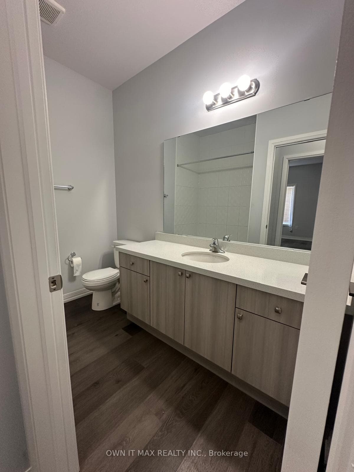 550 Grey Street Unit 16 photo 13