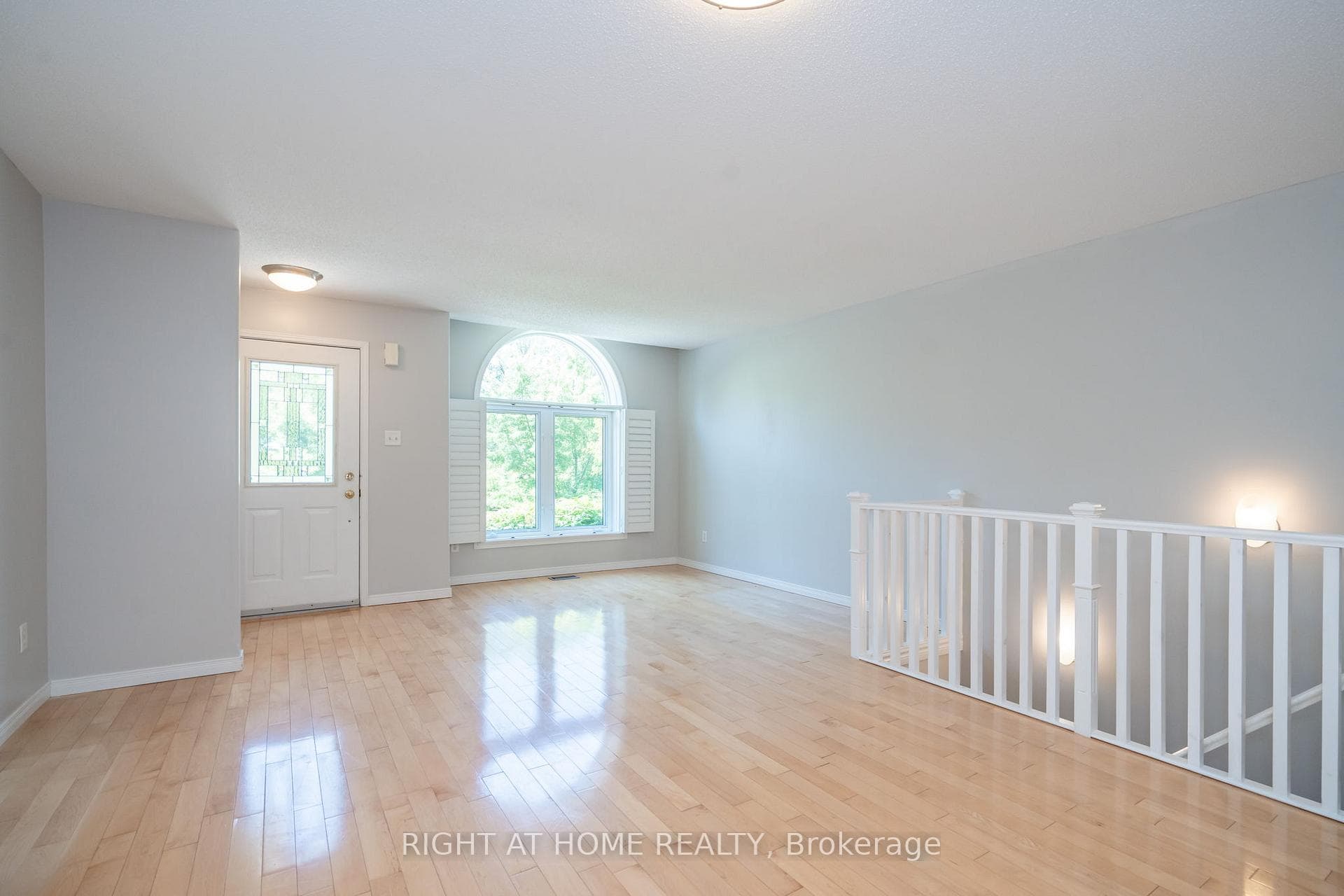 358 Little Avenue Unit 17 photo 8