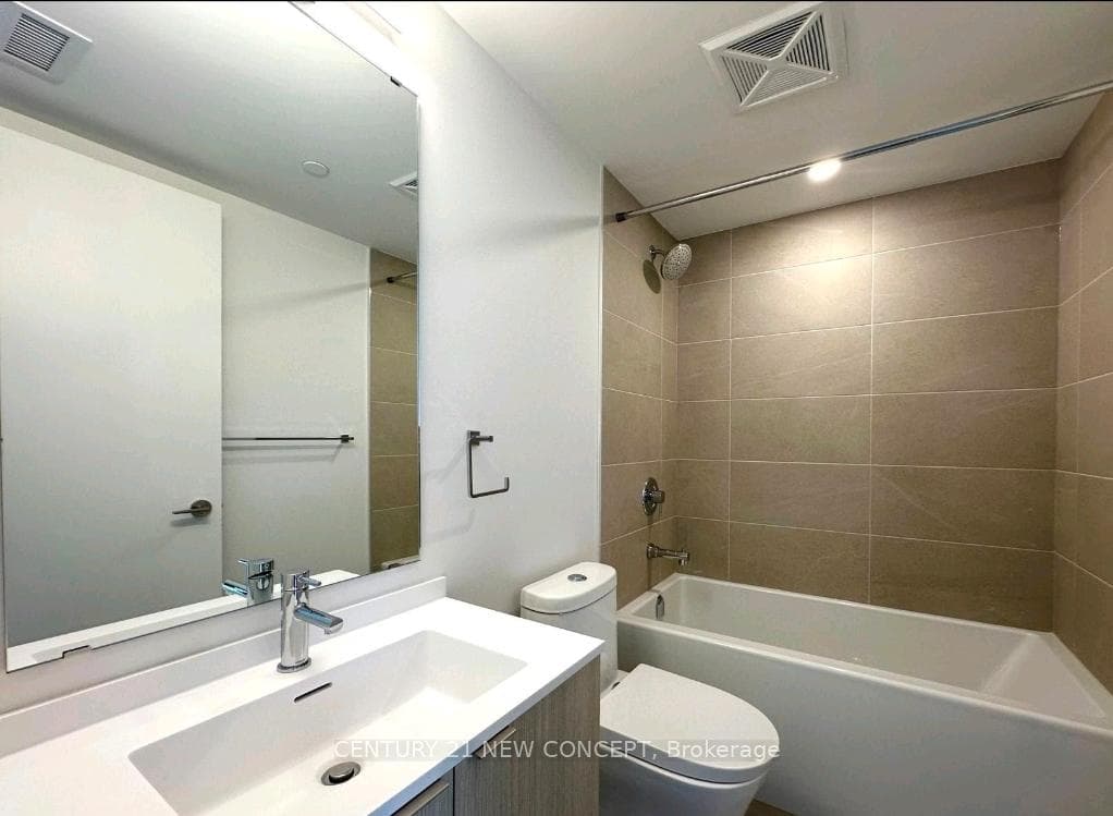 100 Queen Street Unit 2506 photo 9
