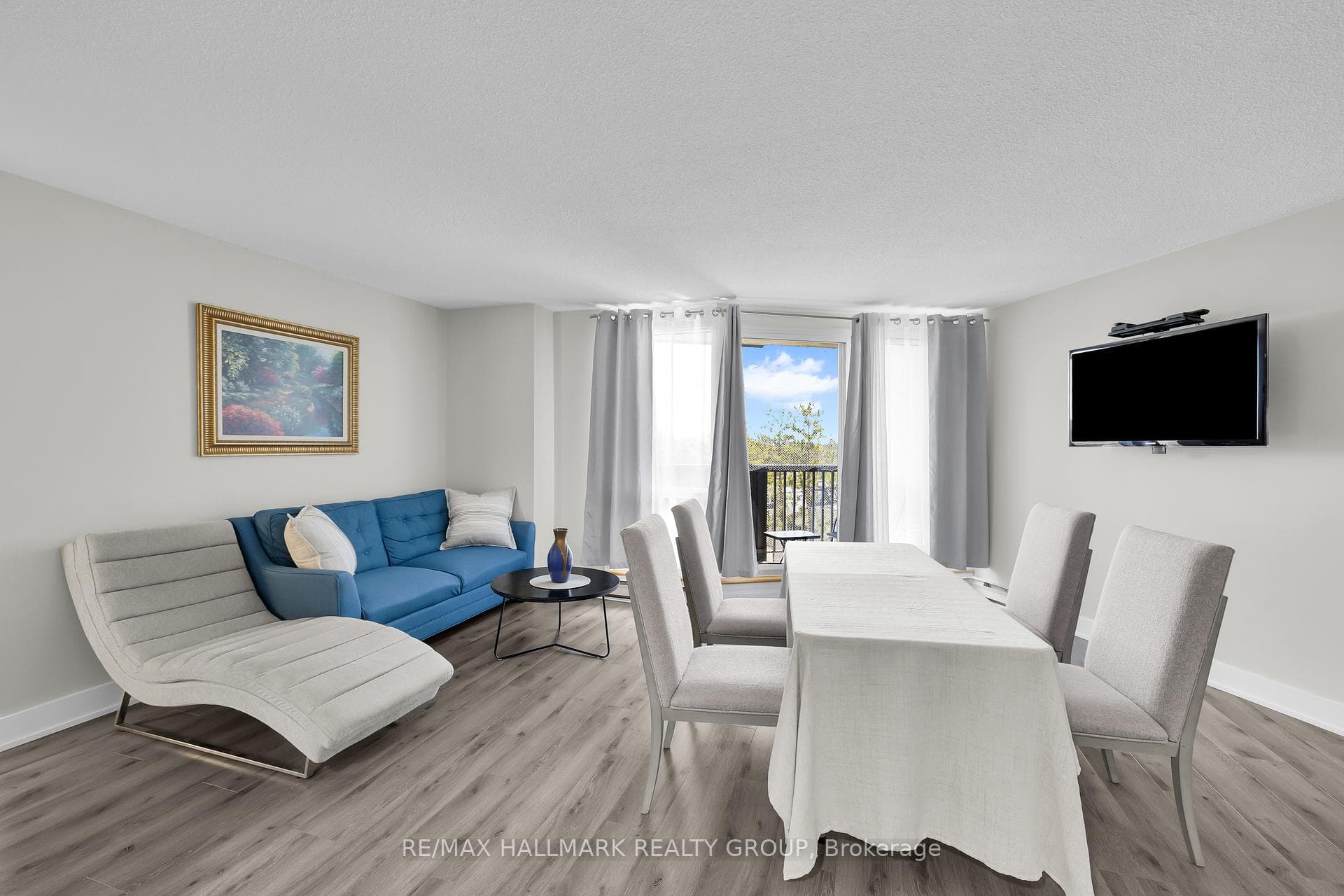 900 Dynes Road Unit 407 photo 12