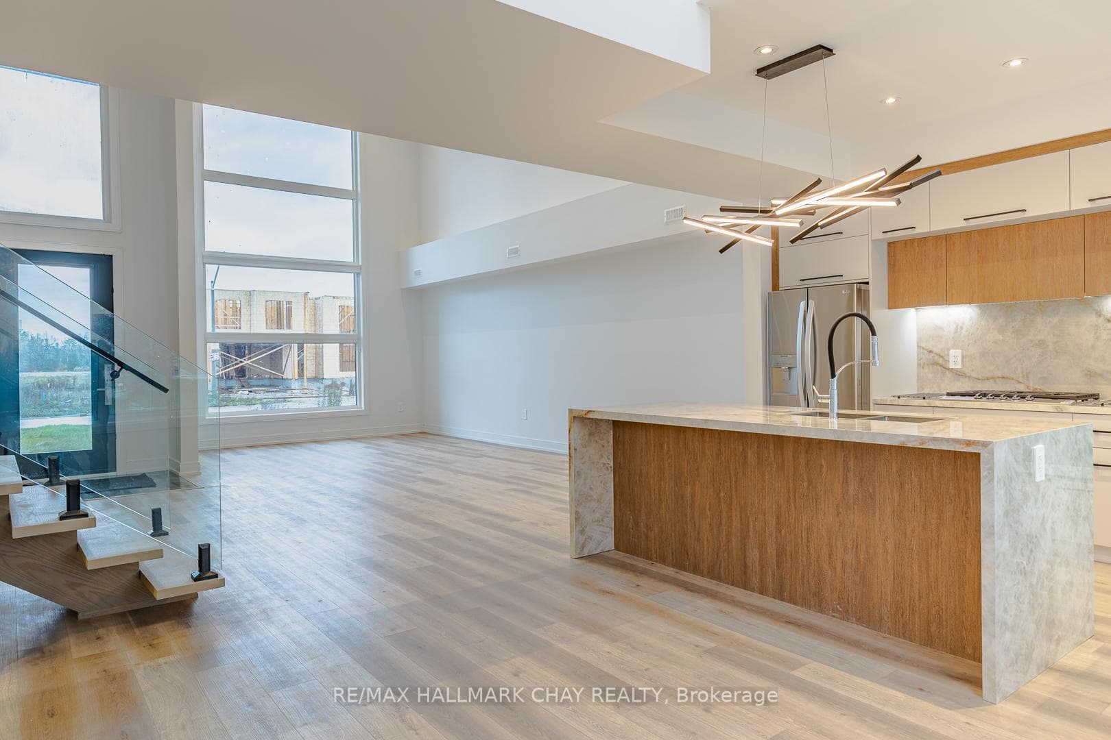 3706 Quayside Drive photo 6