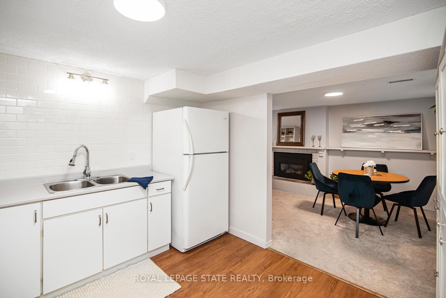 138 Greeningdon Drive photo 38