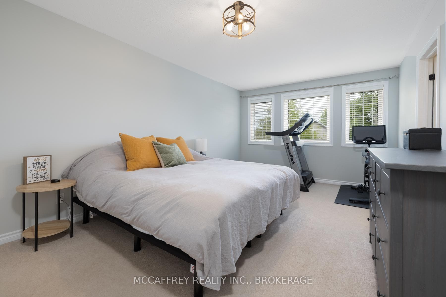 81 SCHOONER Drive photo 19