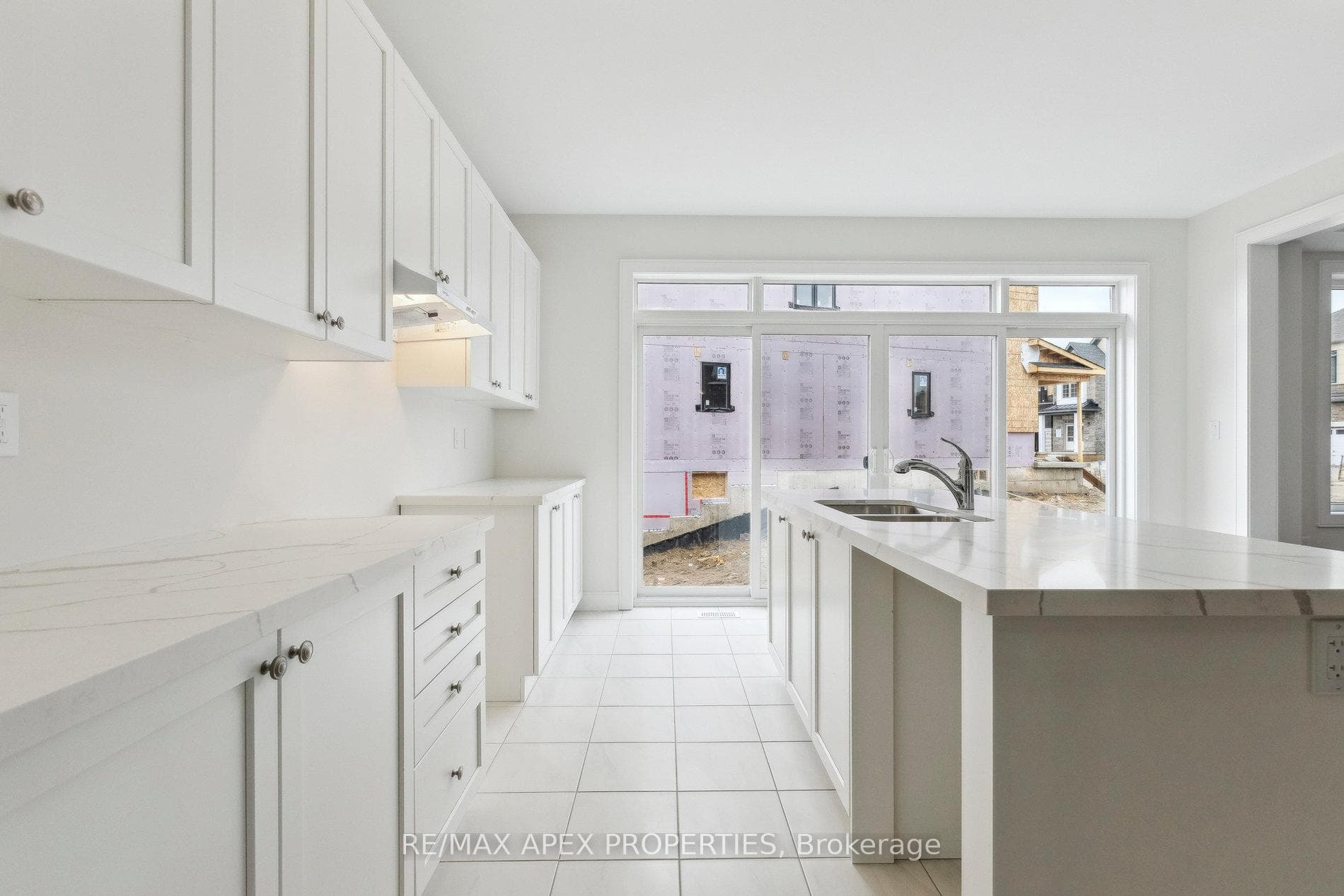 51 Henshaw Drive photo 20